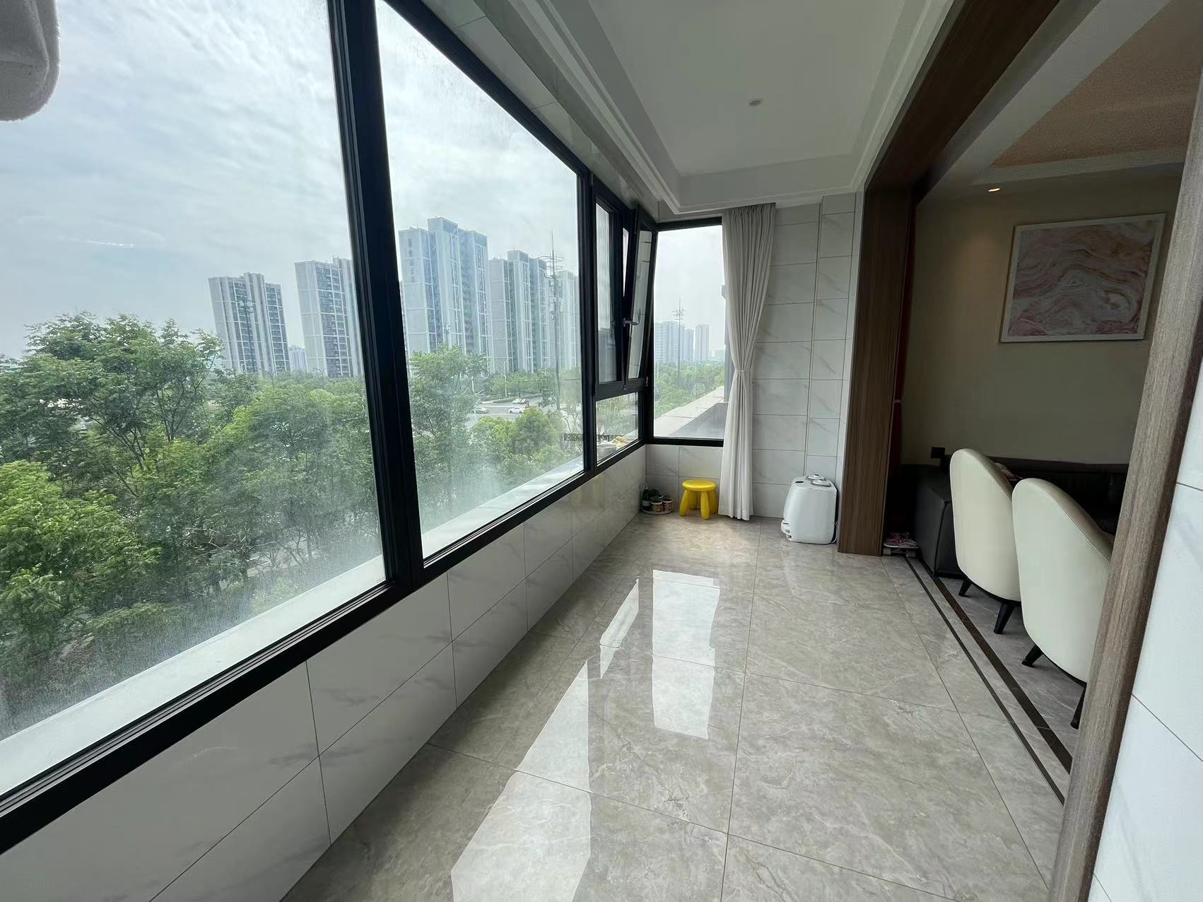 都会沁园 4室2厅2卫 149.9m&sup2;