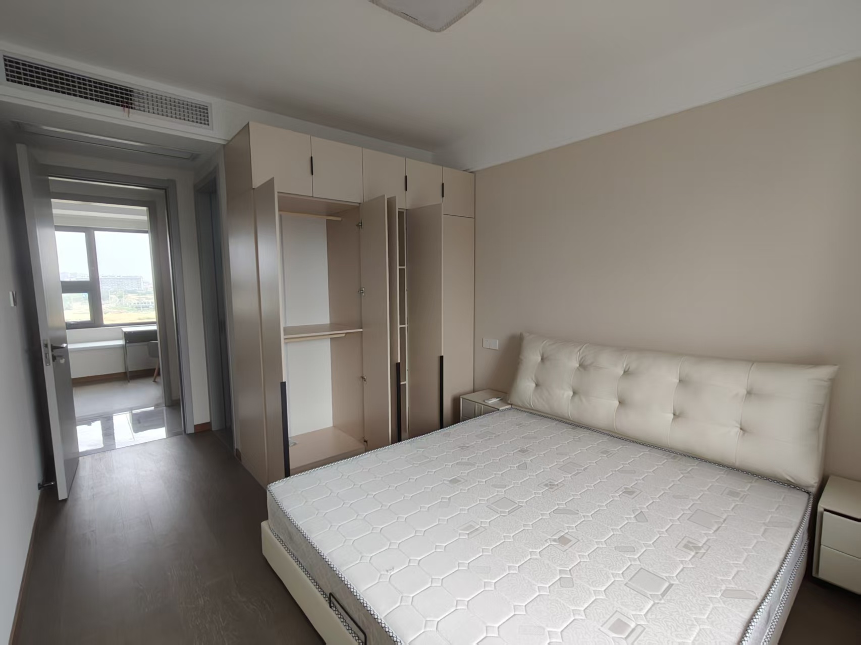 绿城湖境和庐 3室2厅2卫 102.00m&sup2;
