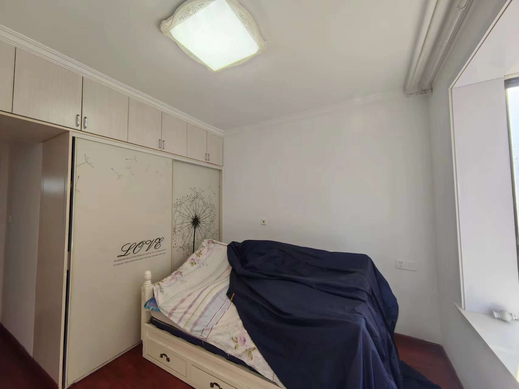 华强城一期 2室2厅1卫 86m&sup2;