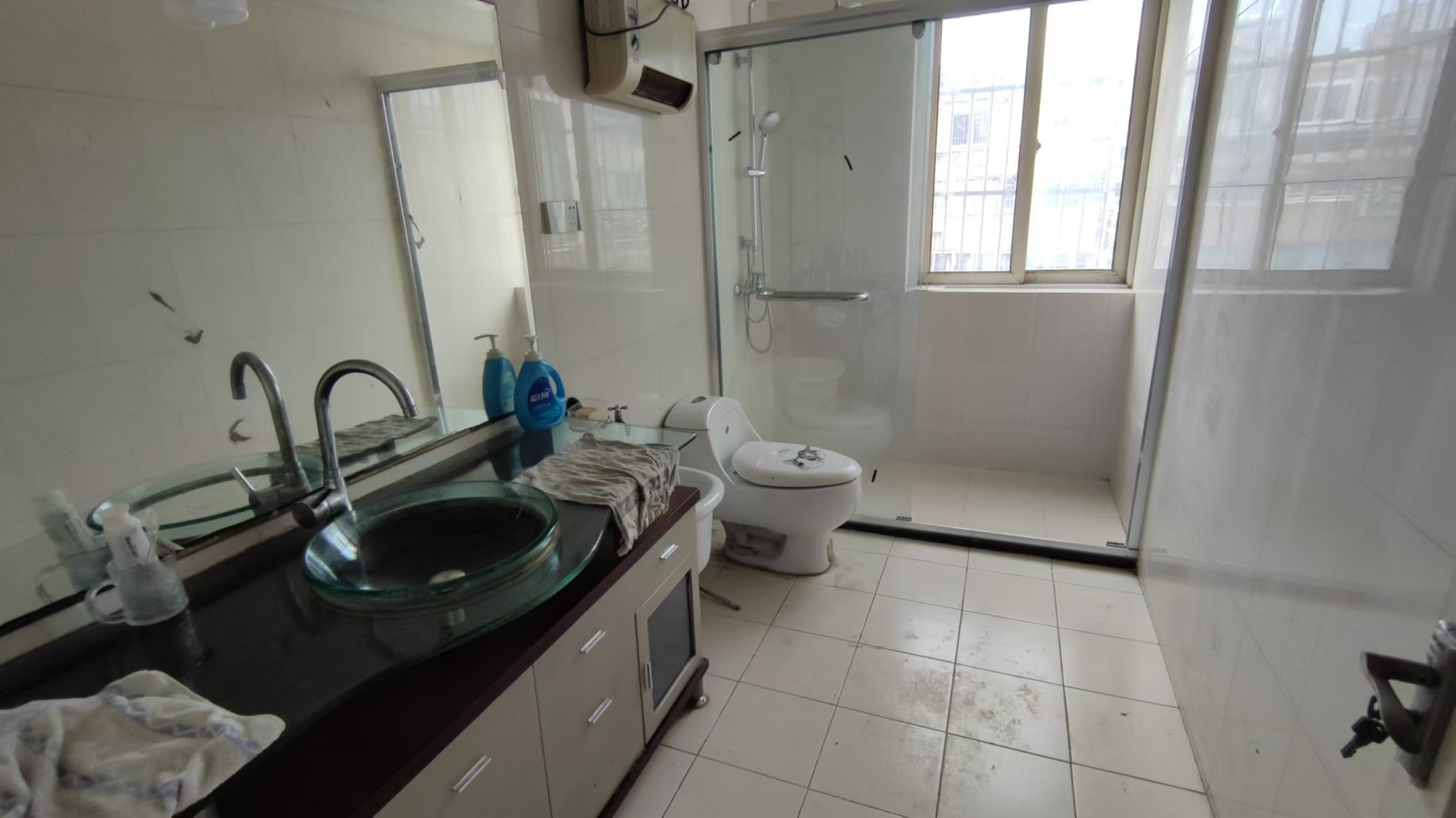 华侨花苑 6室3厅2卫 145m&sup2;