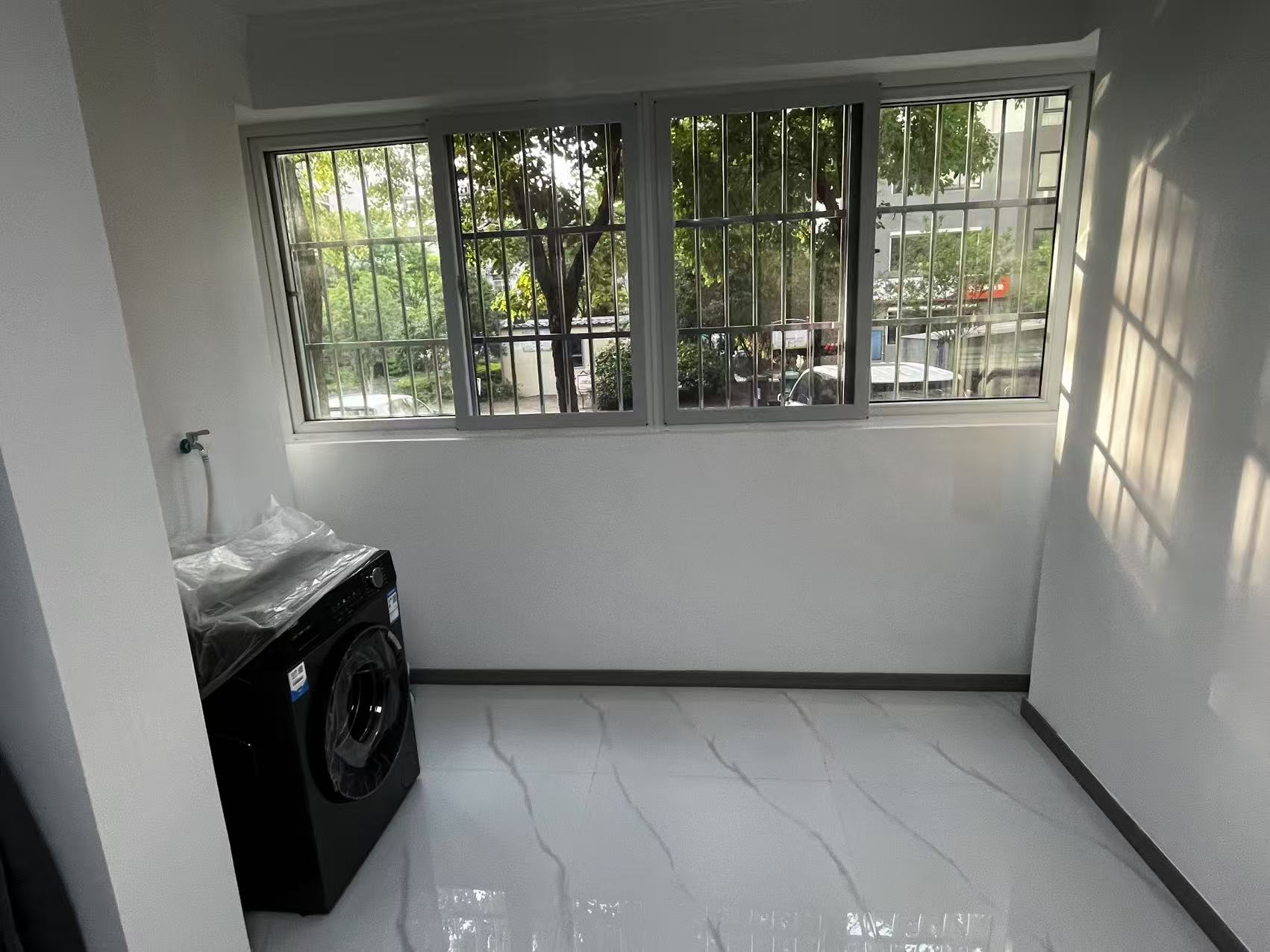 濠景仁居 2室2厅1卫 100.00m&sup2;
