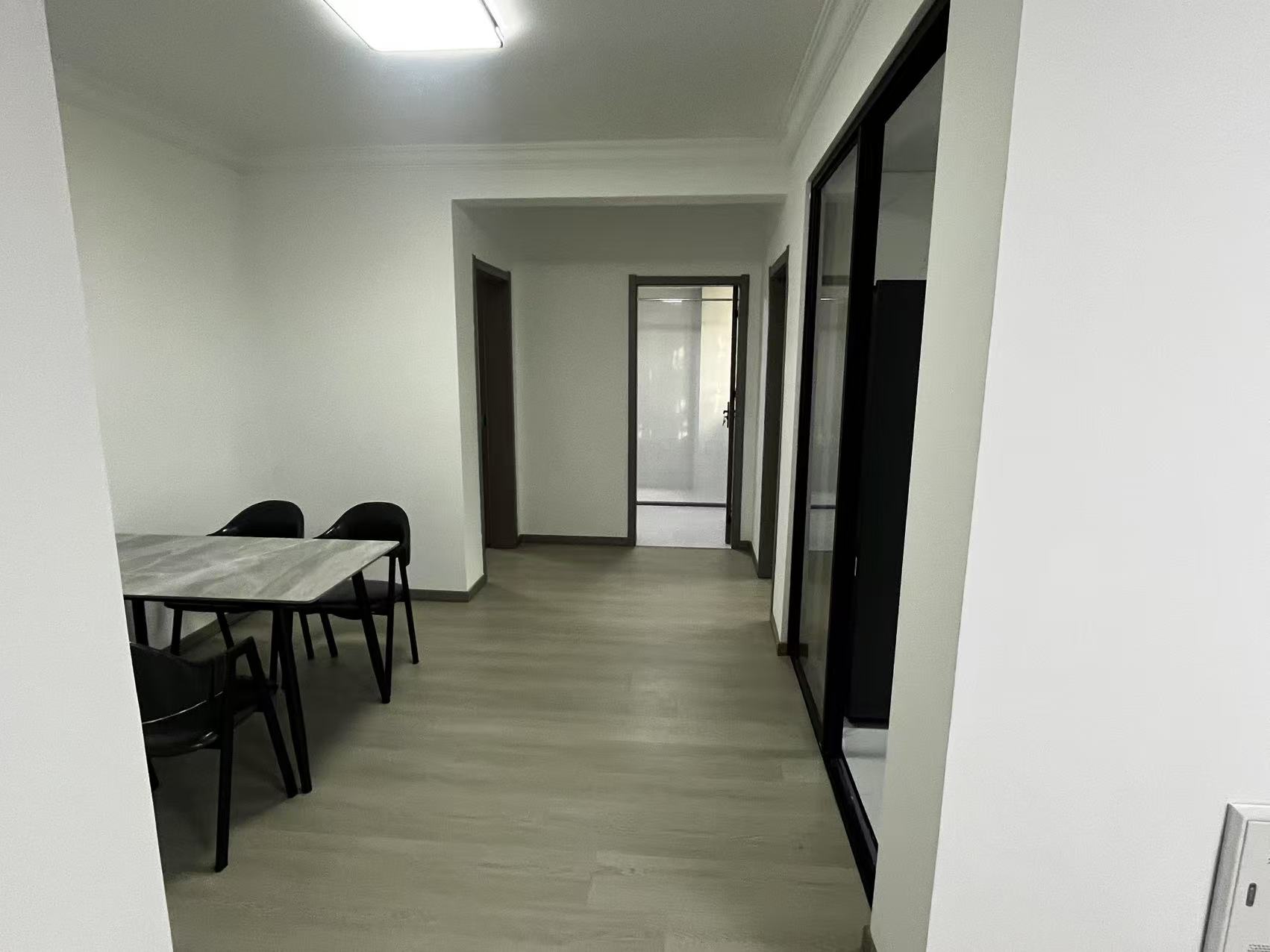 濠景仁居 2室2厅1卫 100.00m&sup2;