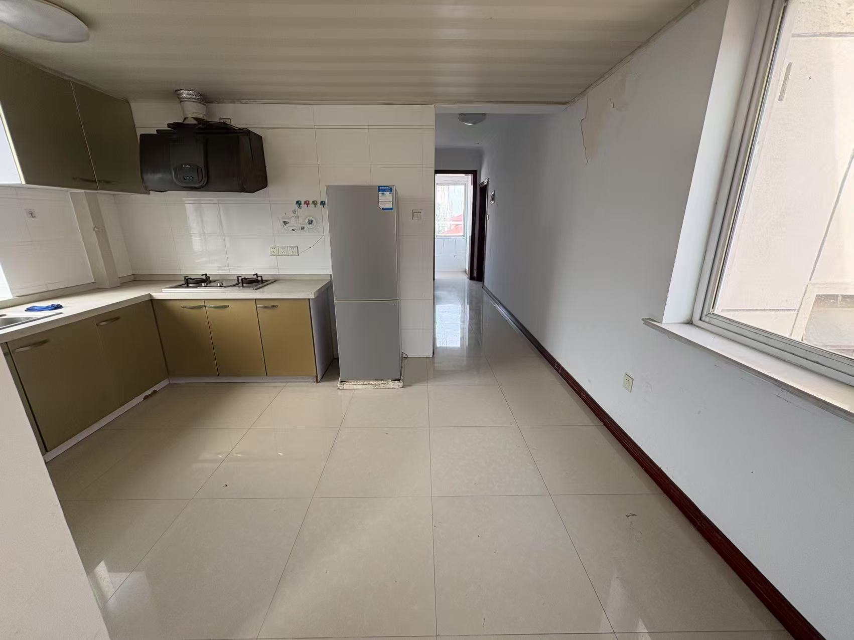 莘园路44号 1室1厅1卫 48m&sup2;