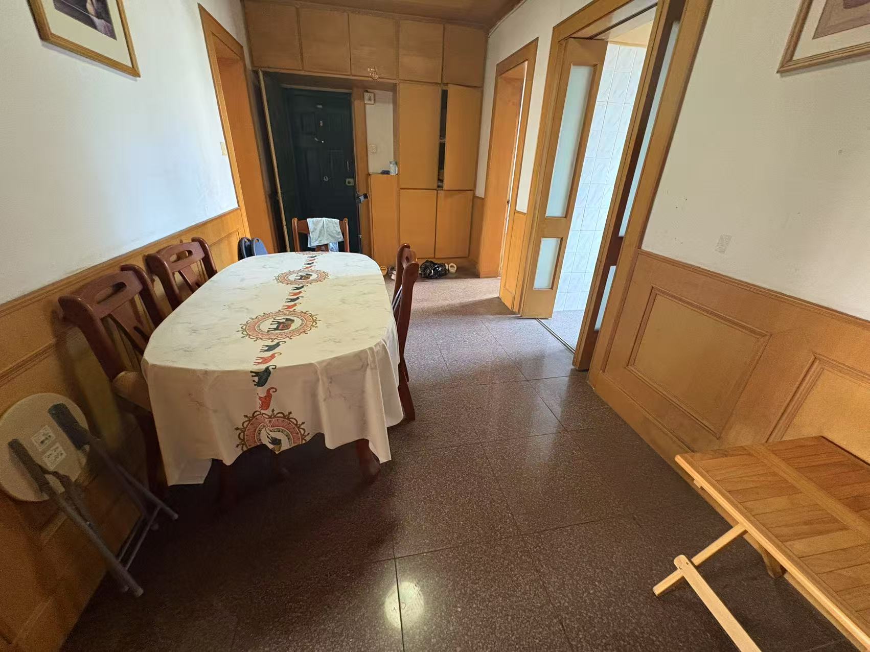 新建路新村(新建花苑) 3室2厅1卫 106m²