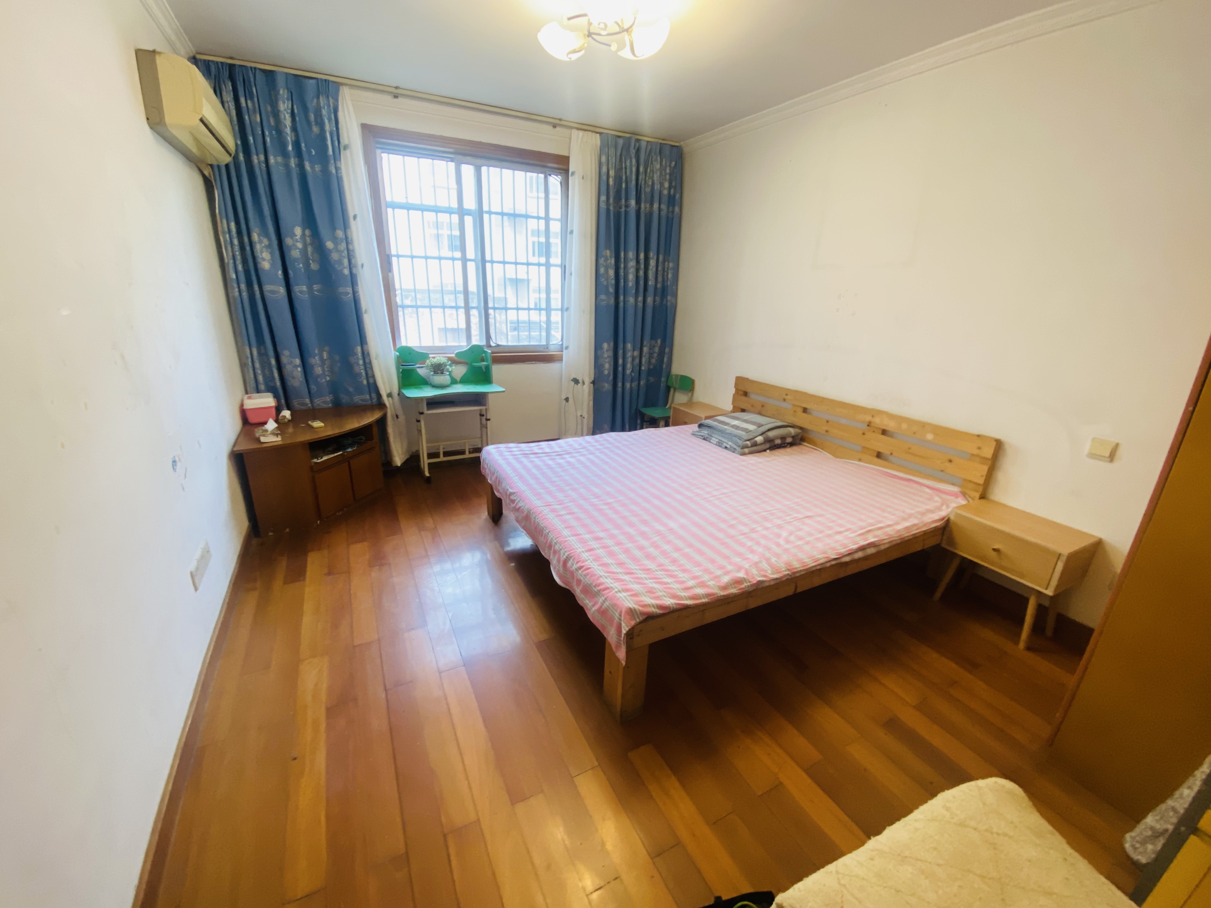 光明南村 2室1厅1卫 77.44m&sup2;