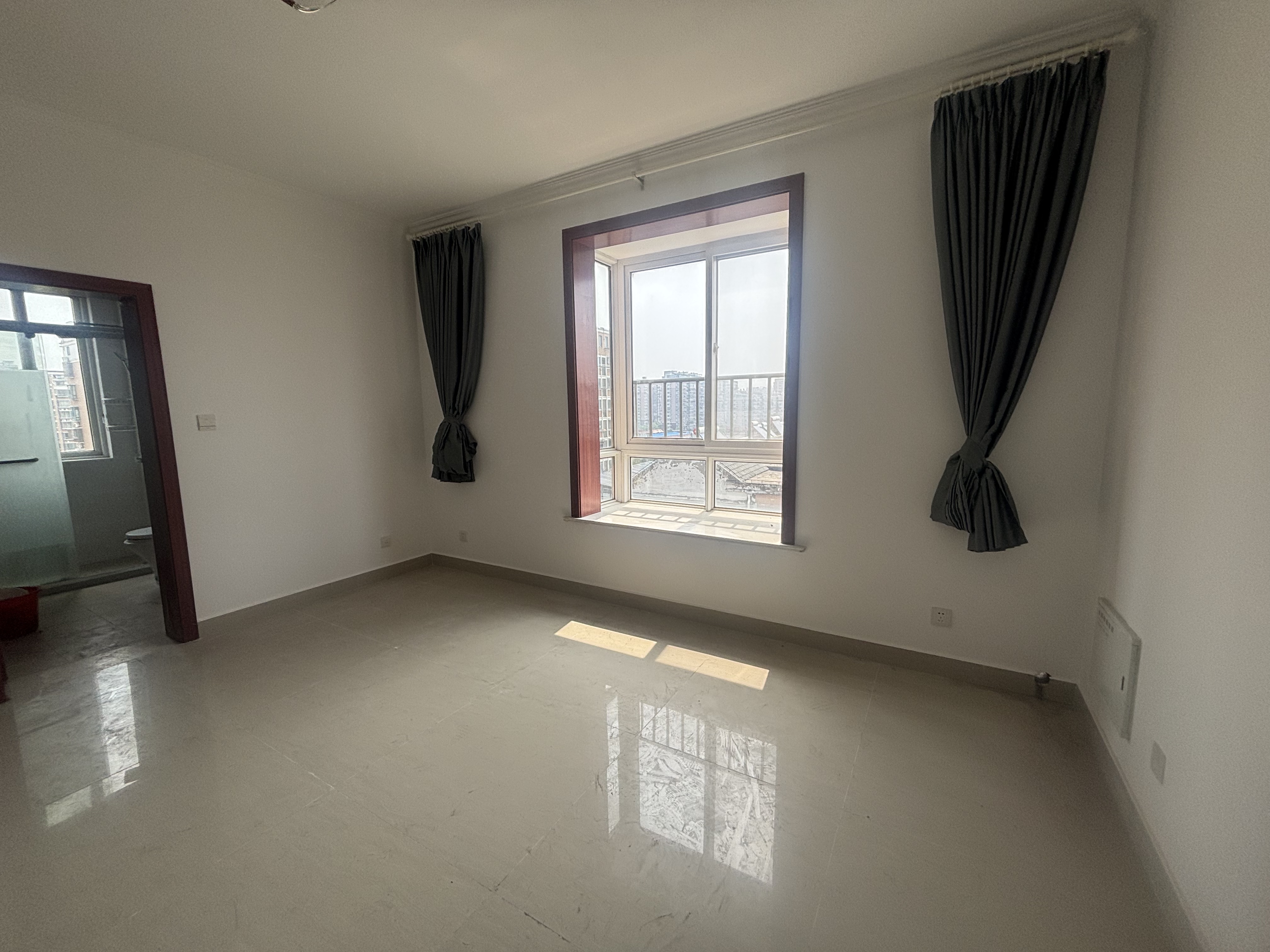 学林东苑 2室2厅1卫 80m&sup2;