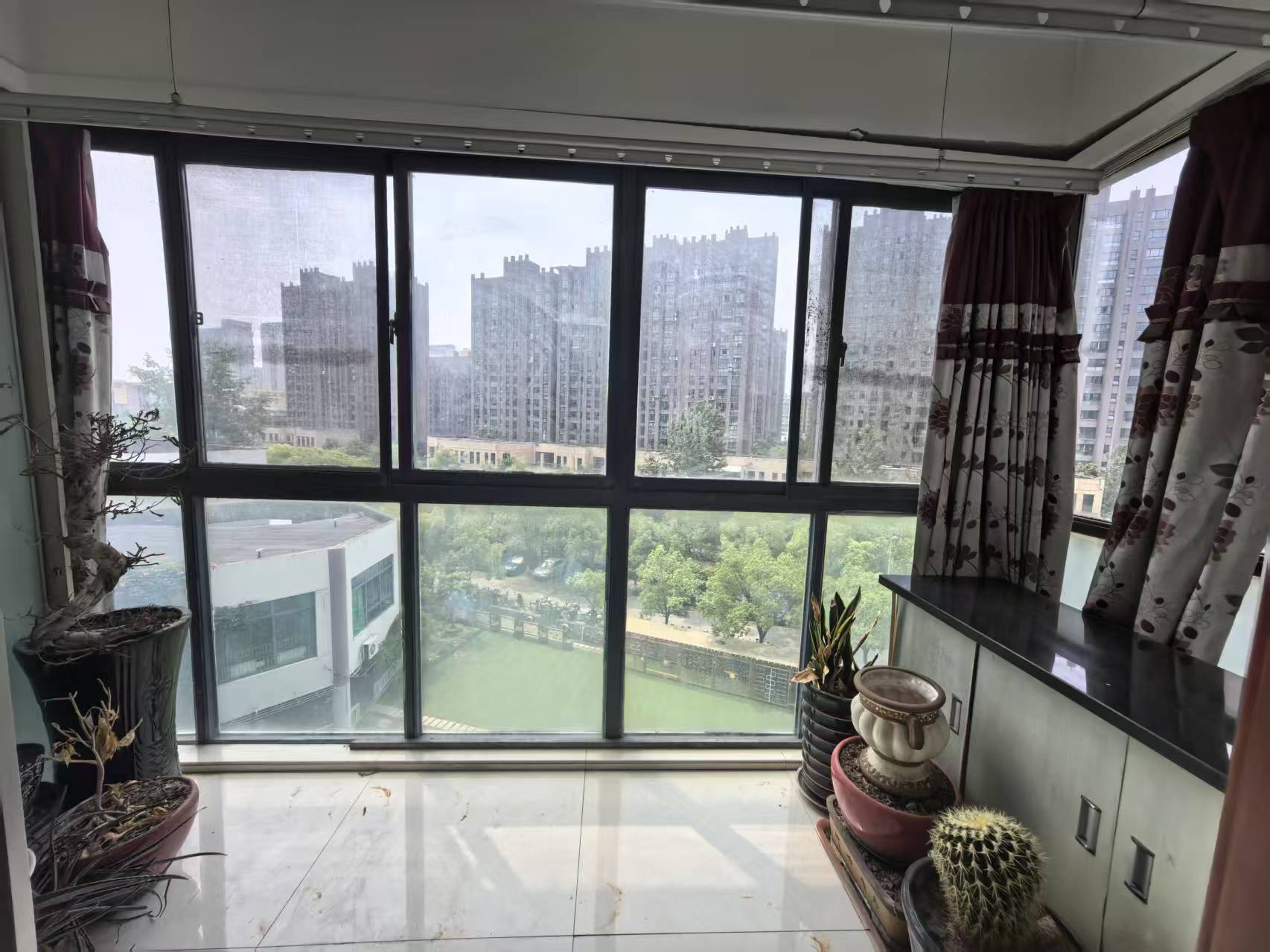 苏建阳光新城 3室2厅2卫 141.75m&sup2;