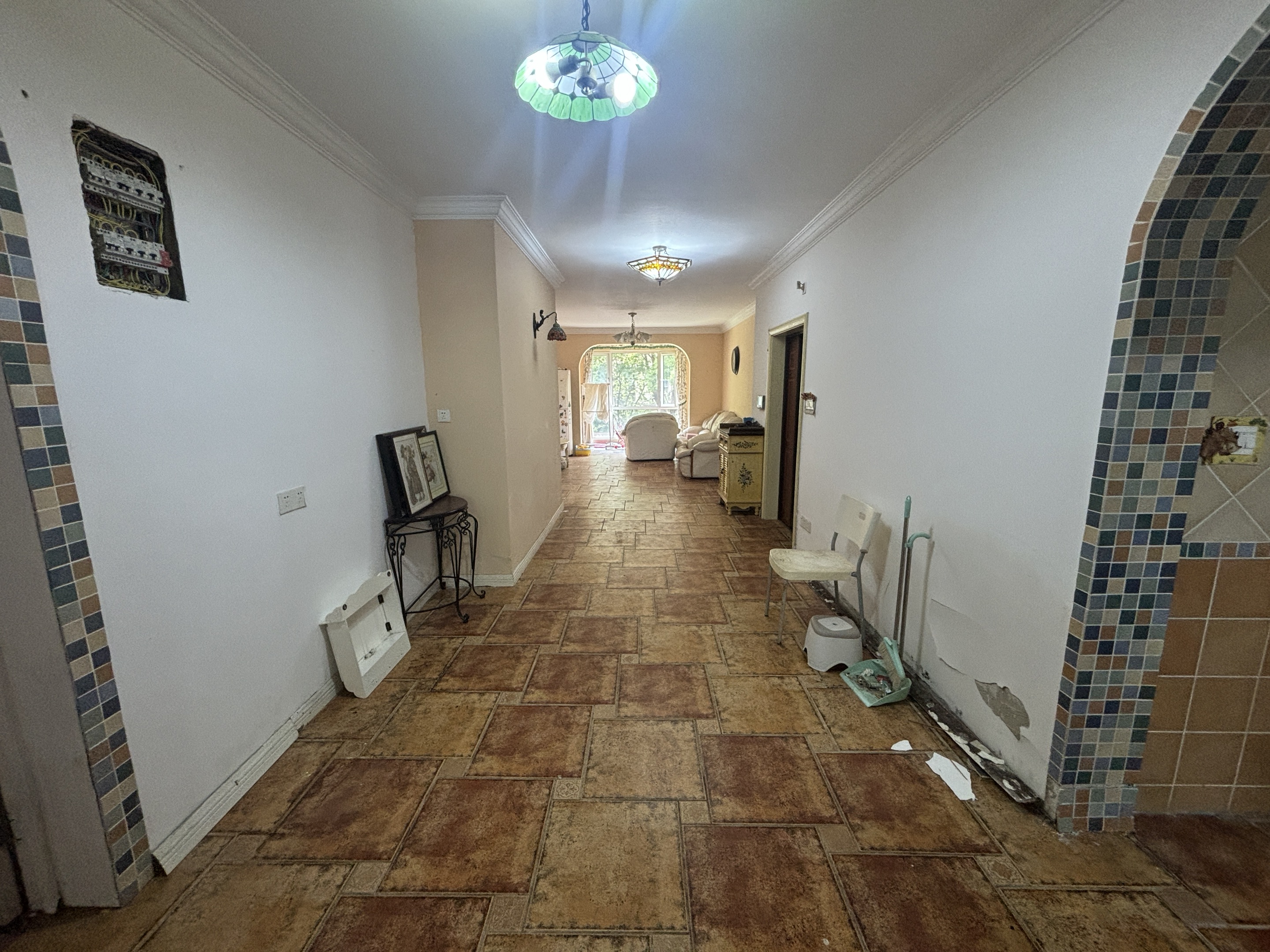 城市嘉苑 5室2厅2卫 141.00m²
