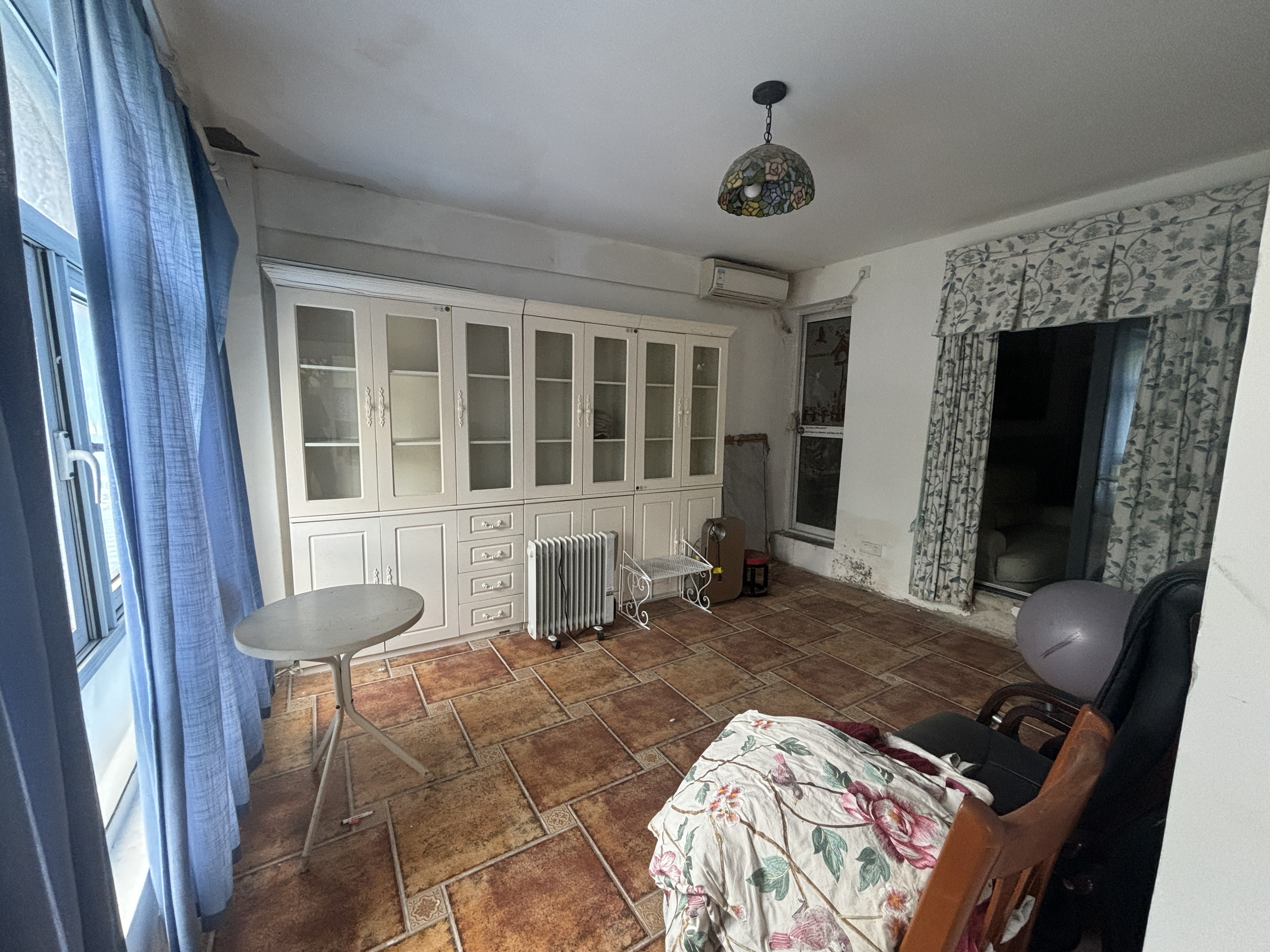 城市嘉苑 5室2厅2卫 141.00m&sup2;