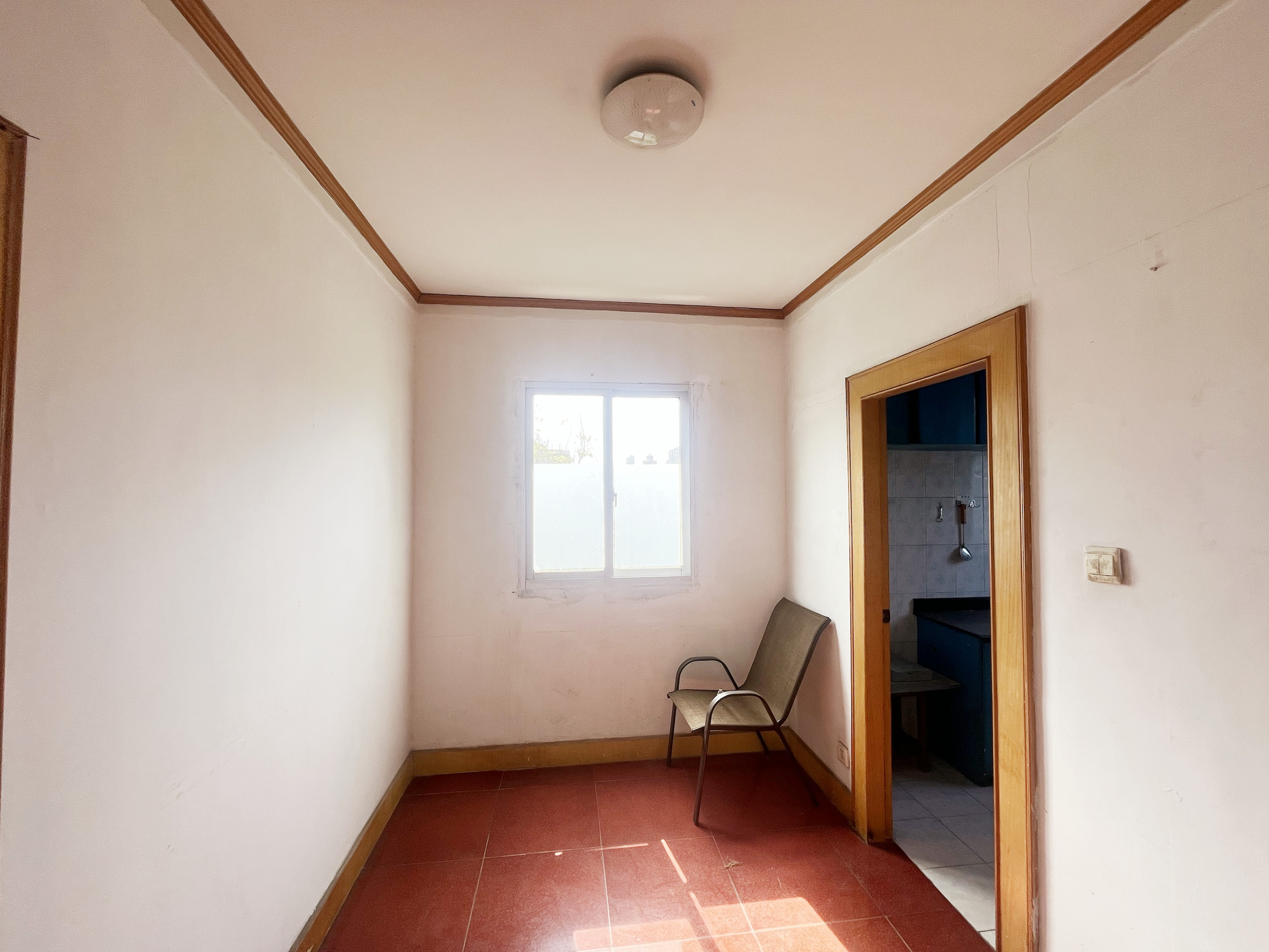 易家桥新村 2室1厅1卫 57m²