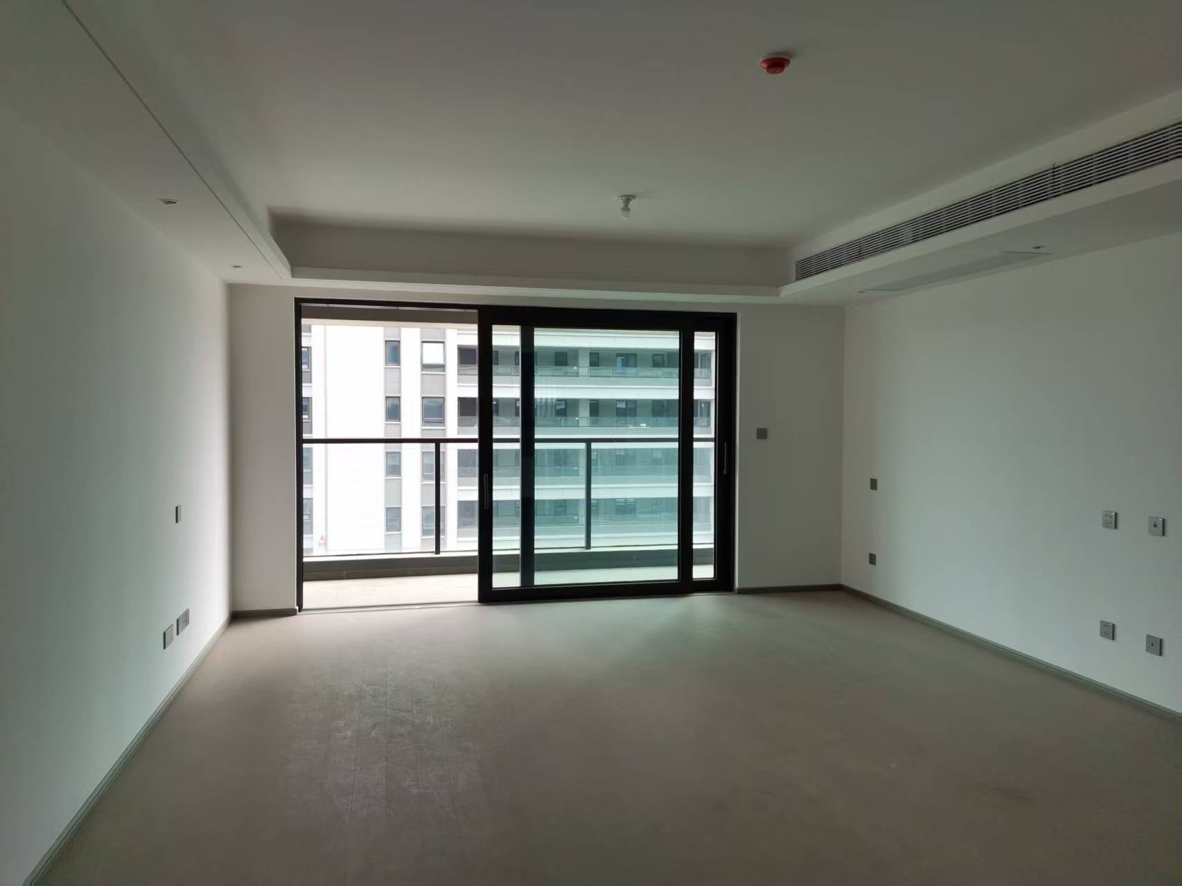 招商公园道 3室2厅2卫 128.22m²