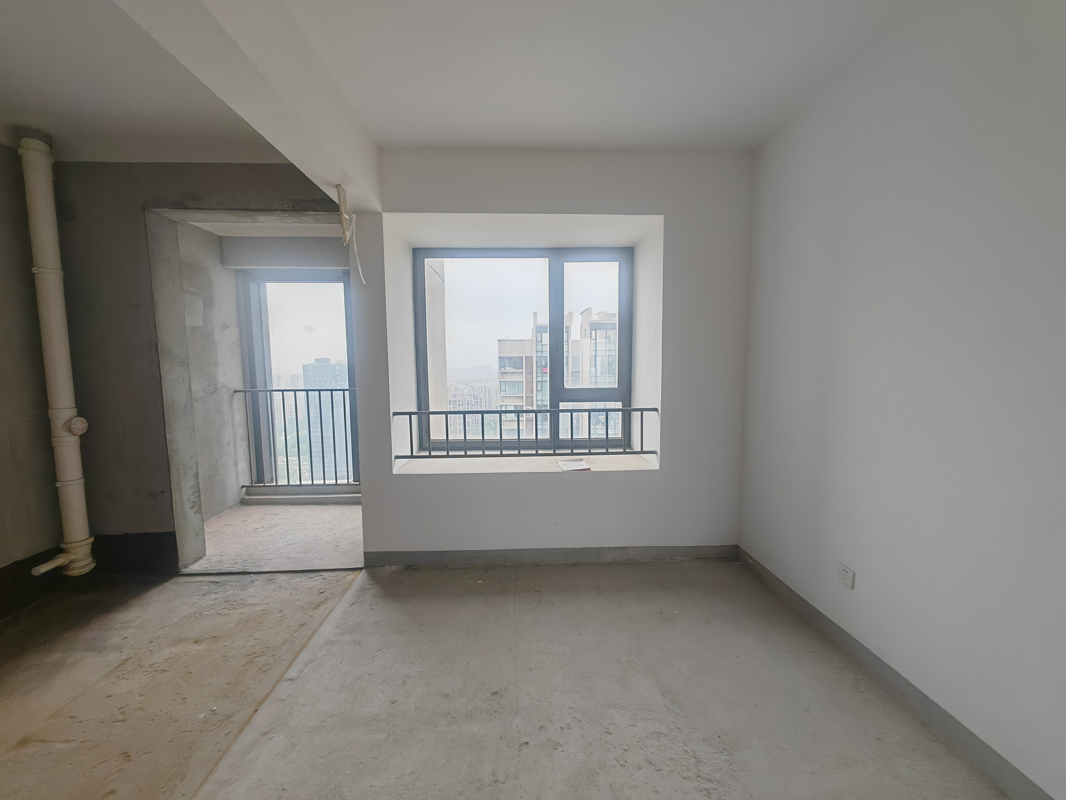 南山湖一号 3室2厅2卫 131.65m²