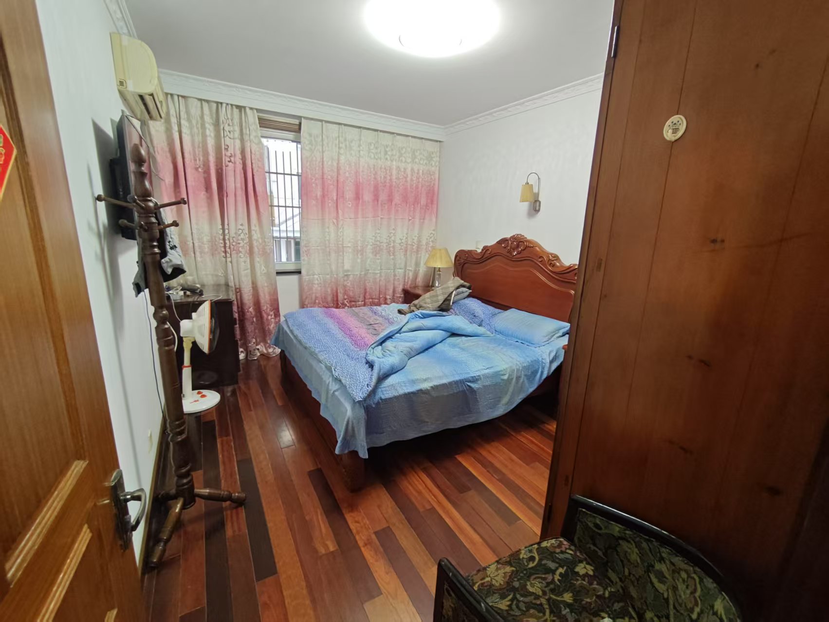 新开苑 3室2厅1卫 138m&sup2;