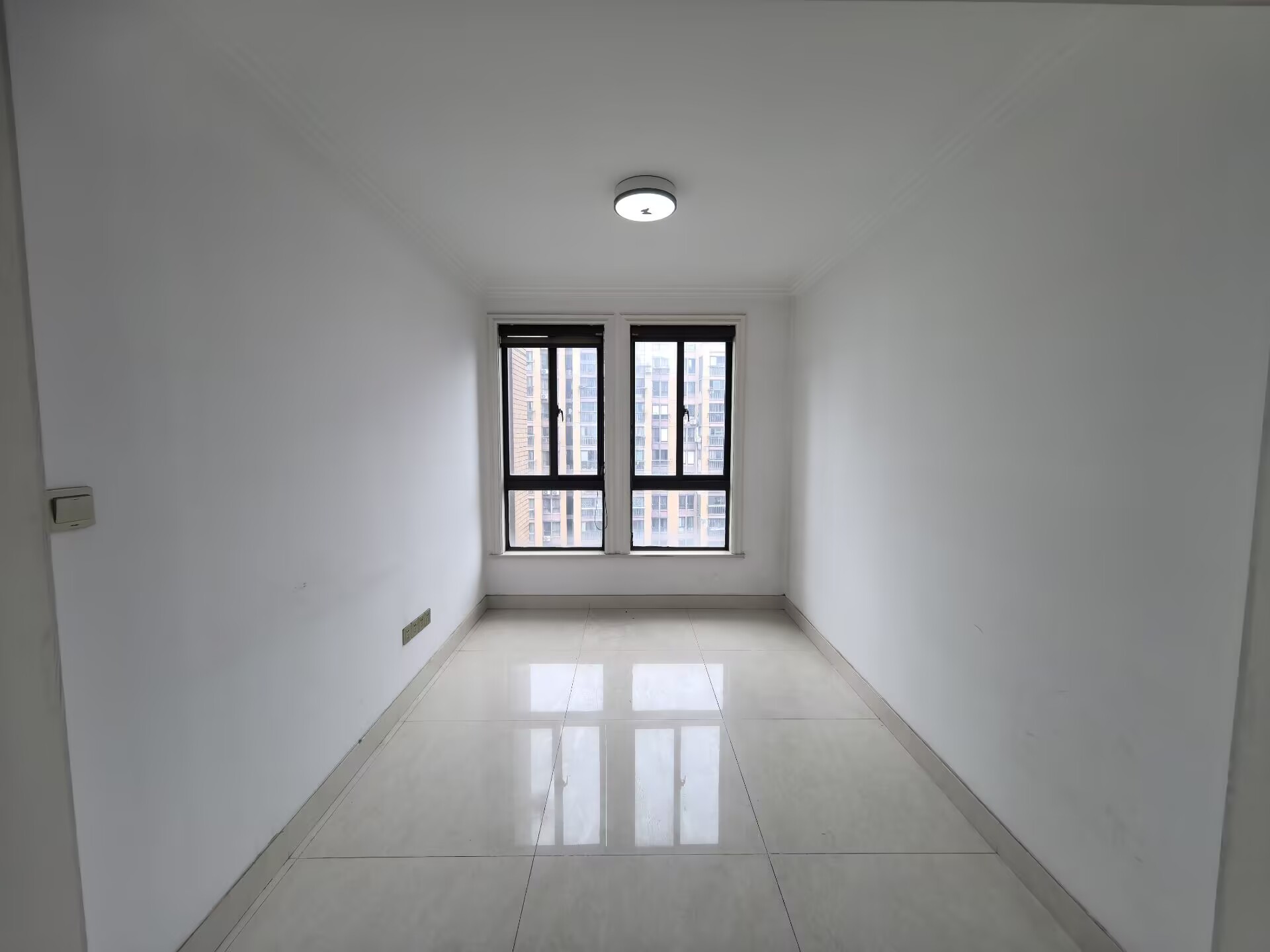 友谊嘉御龙庭 4室2厅2卫 176.67m&sup2;