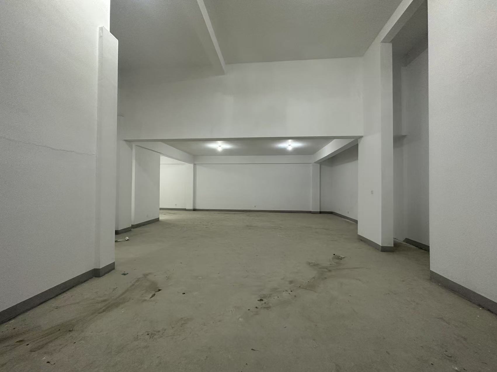 濠江南苑 4室2厅2卫 140.00m&sup2;