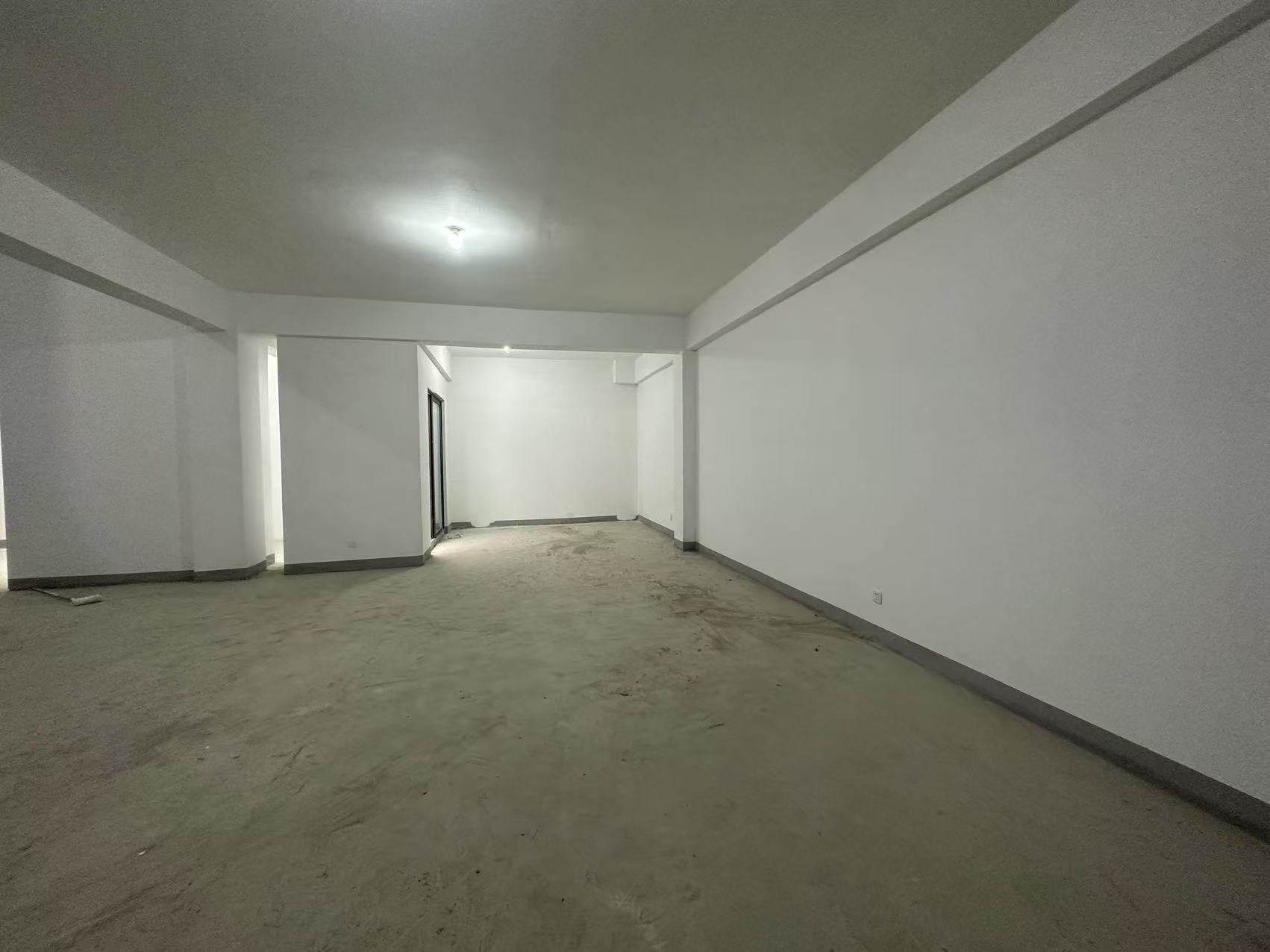 濠江南苑 4室2厅2卫 140.00m&sup2;