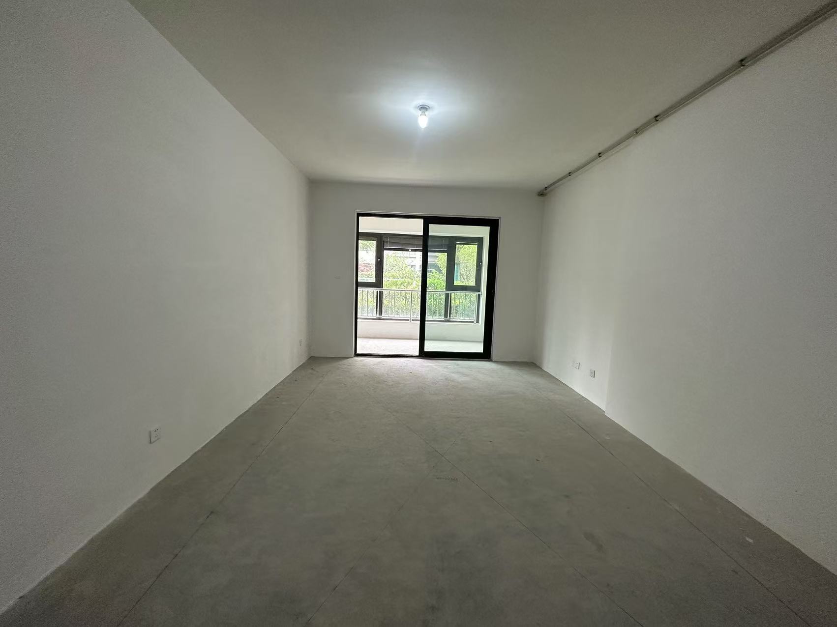 濠江南苑 4室2厅2卫 140.00m&sup2;