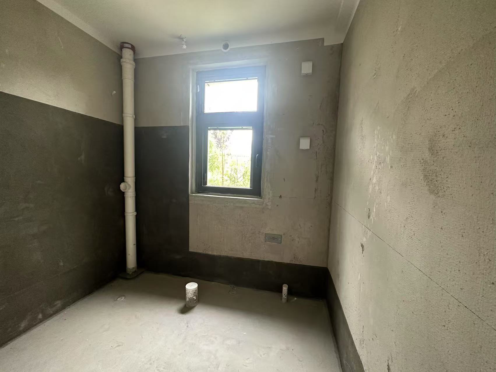 濠江南苑 4室2厅2卫 140.00m&sup2;