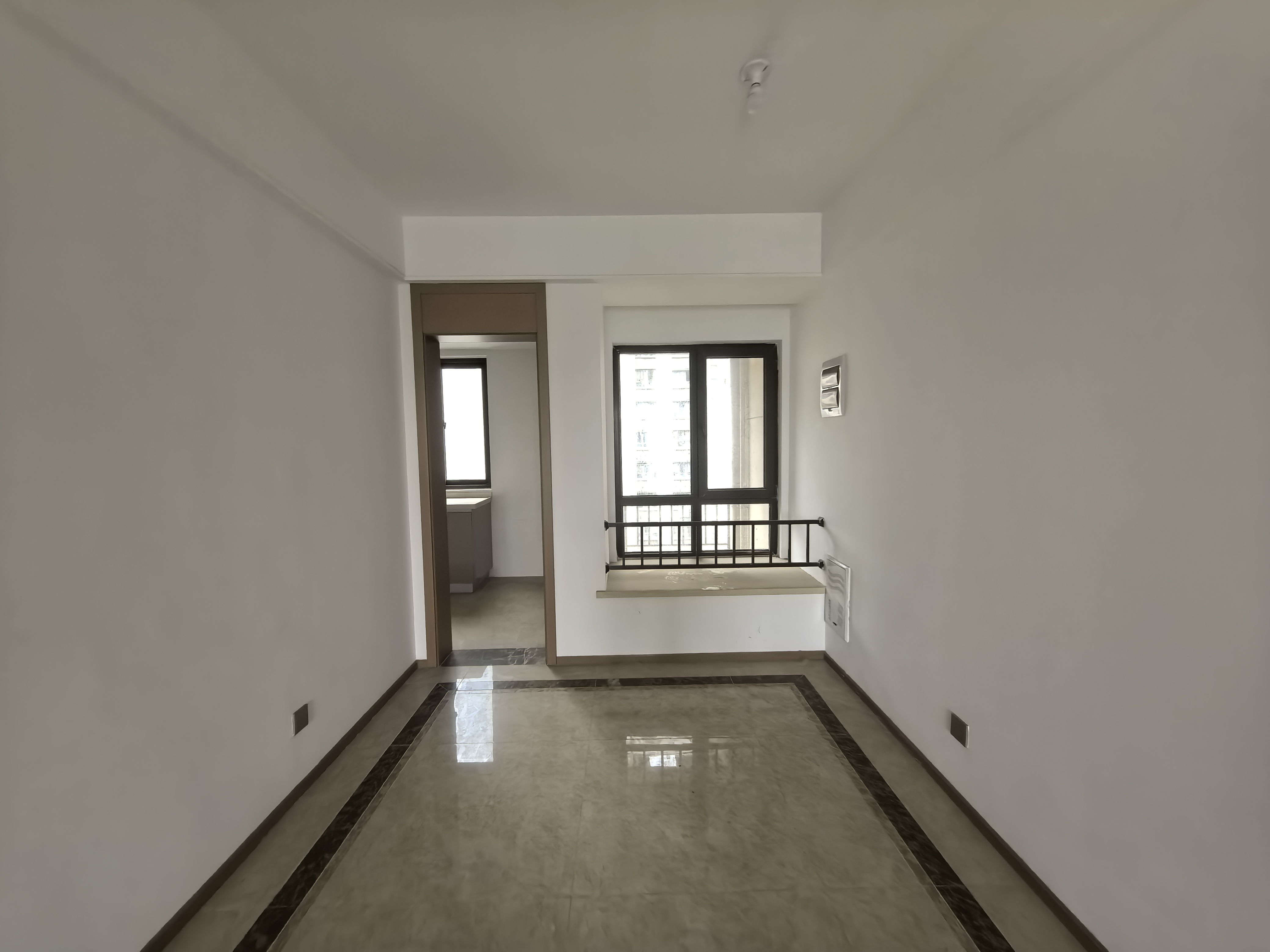 上悦城 3室2厅2卫 115.92m²