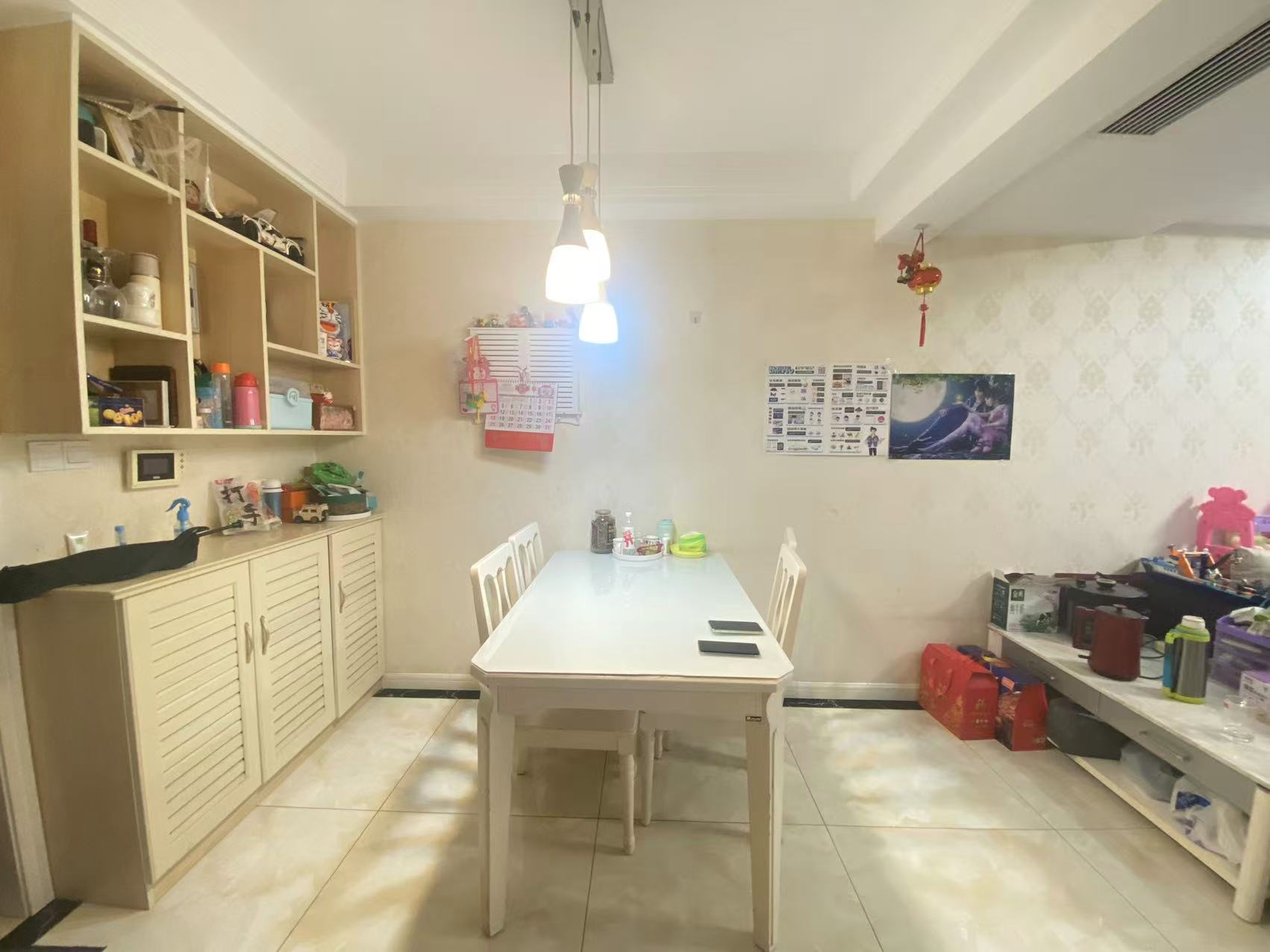 万濠星城 3室2厅1卫 99m&sup2;