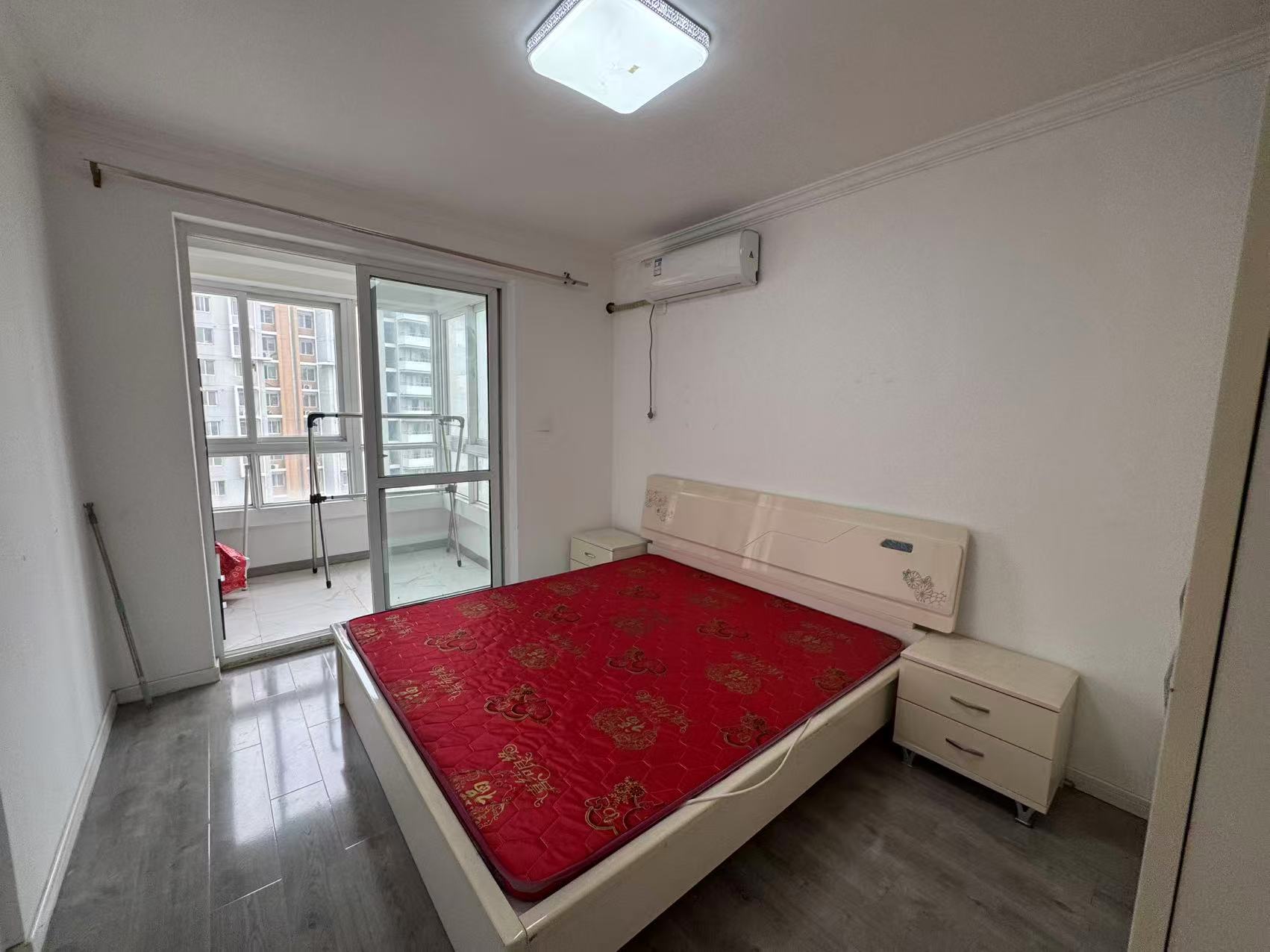 惠泽苑 2室1厅1卫 81m&sup2;
