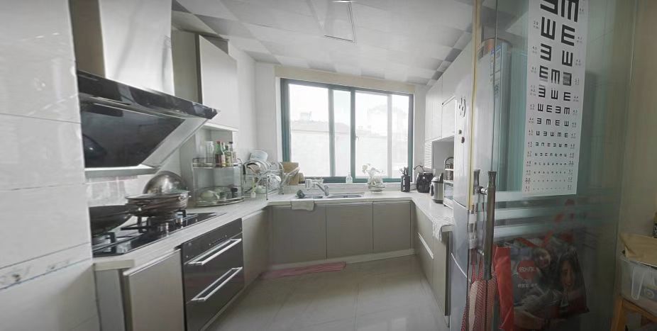 都市华城 5室2厅3卫 142.00m&sup2;