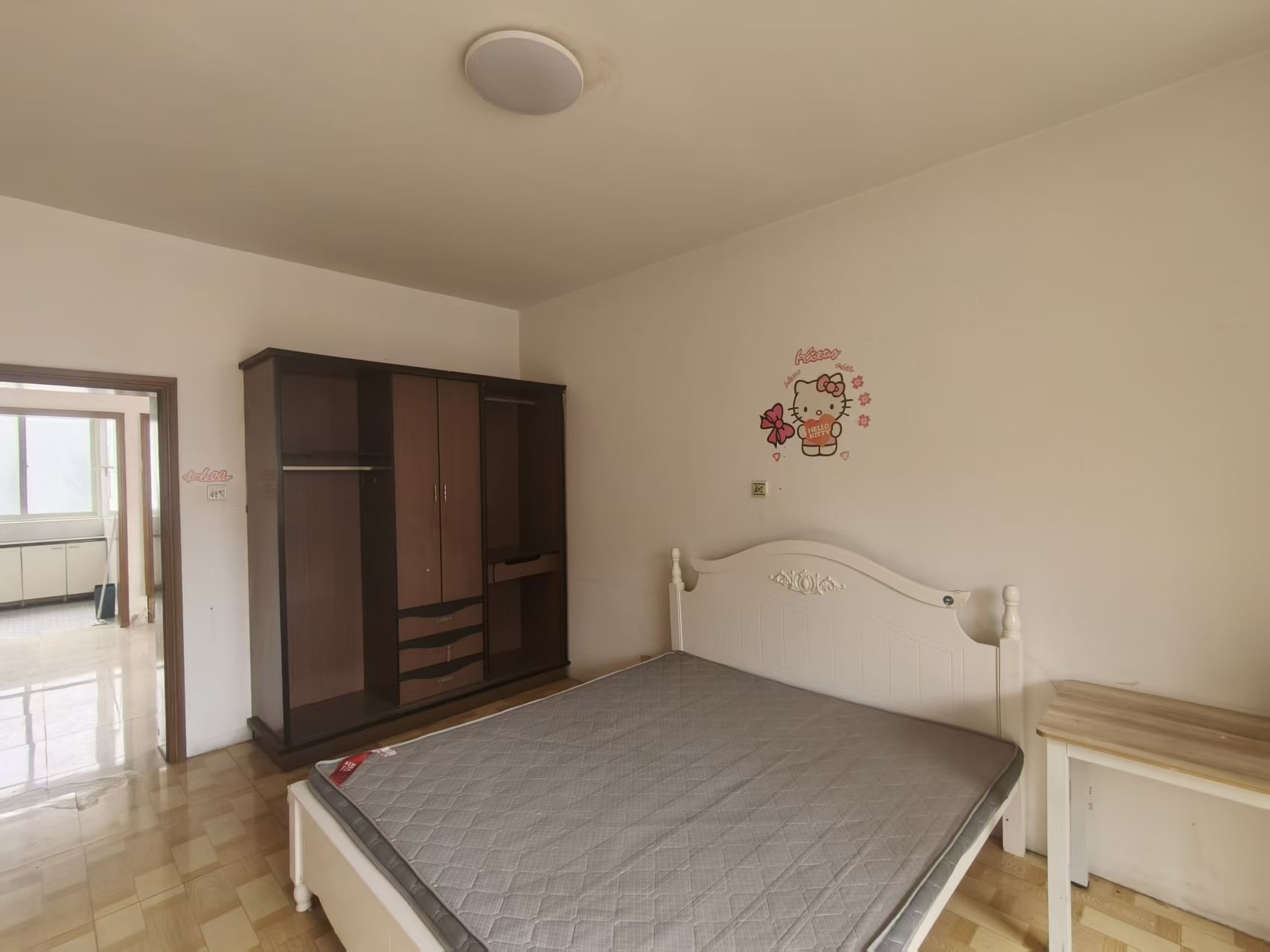 百家花苑 1室1厅1卫 62m&sup2;