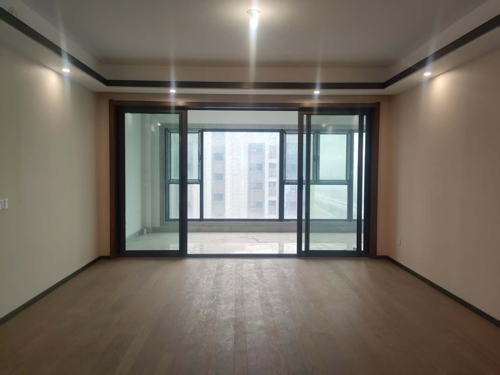 远创东樾 4室2厅3卫 154.00m&sup2;