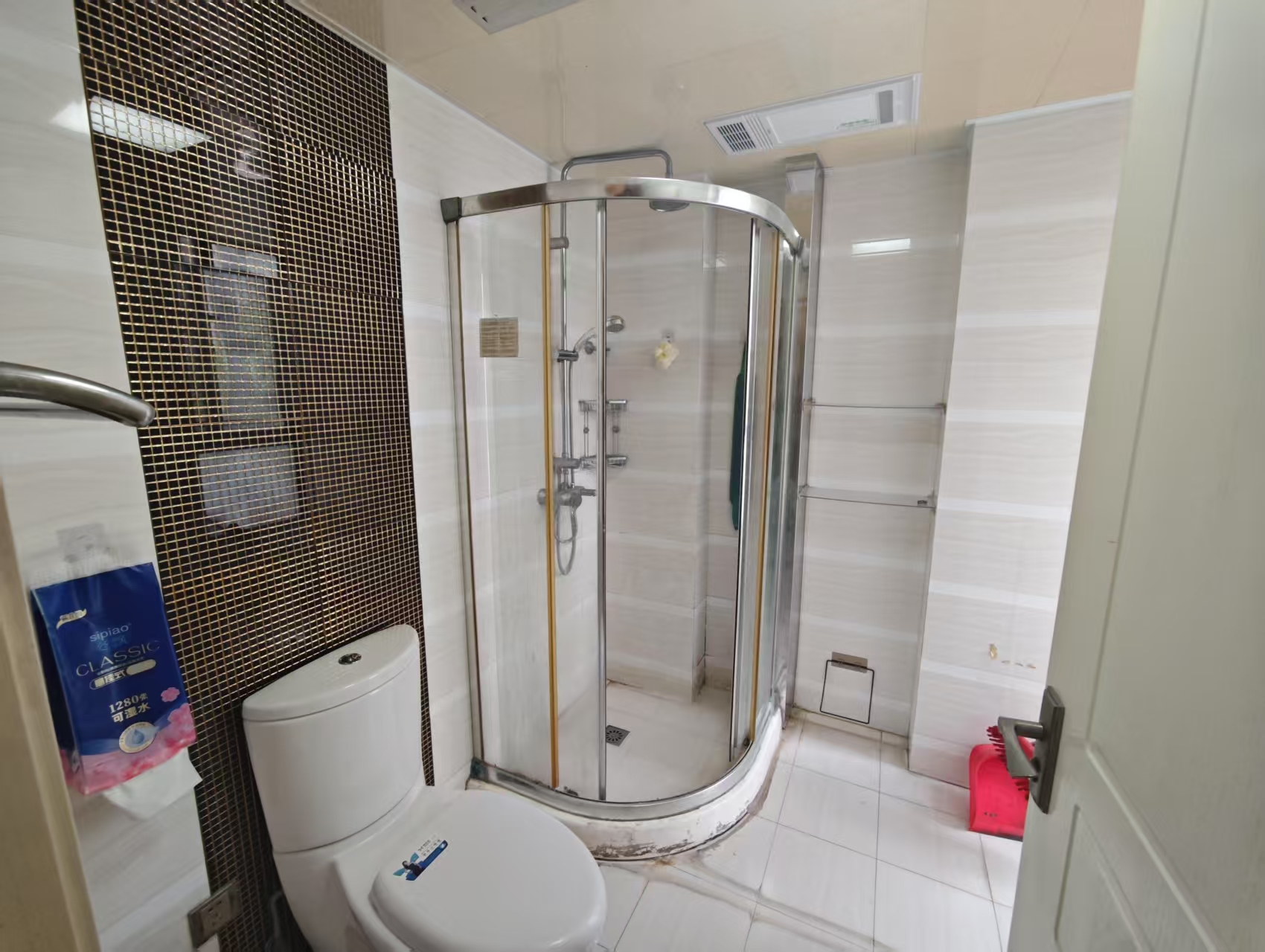 万通城 2室2厅1卫 99.97m&sup2;