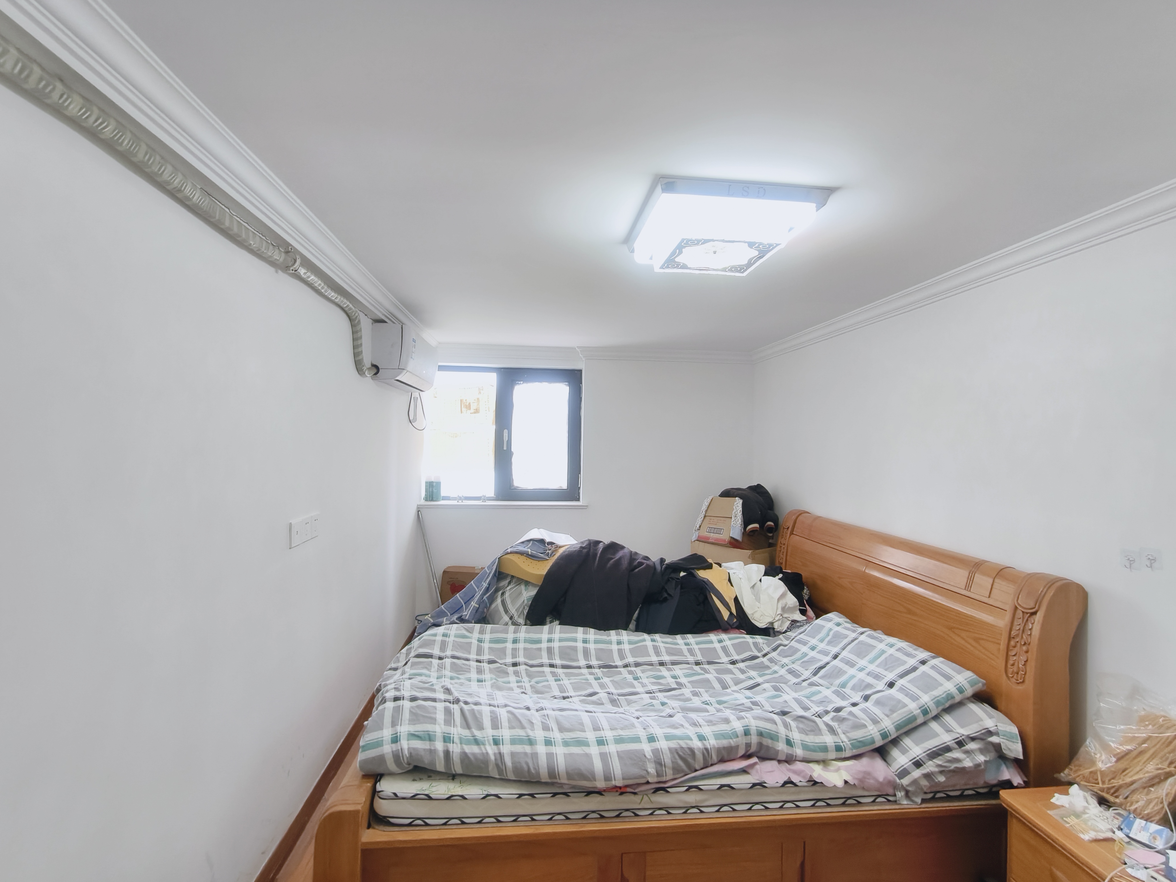 纽约时代 1室1厅1卫 60m&sup2;