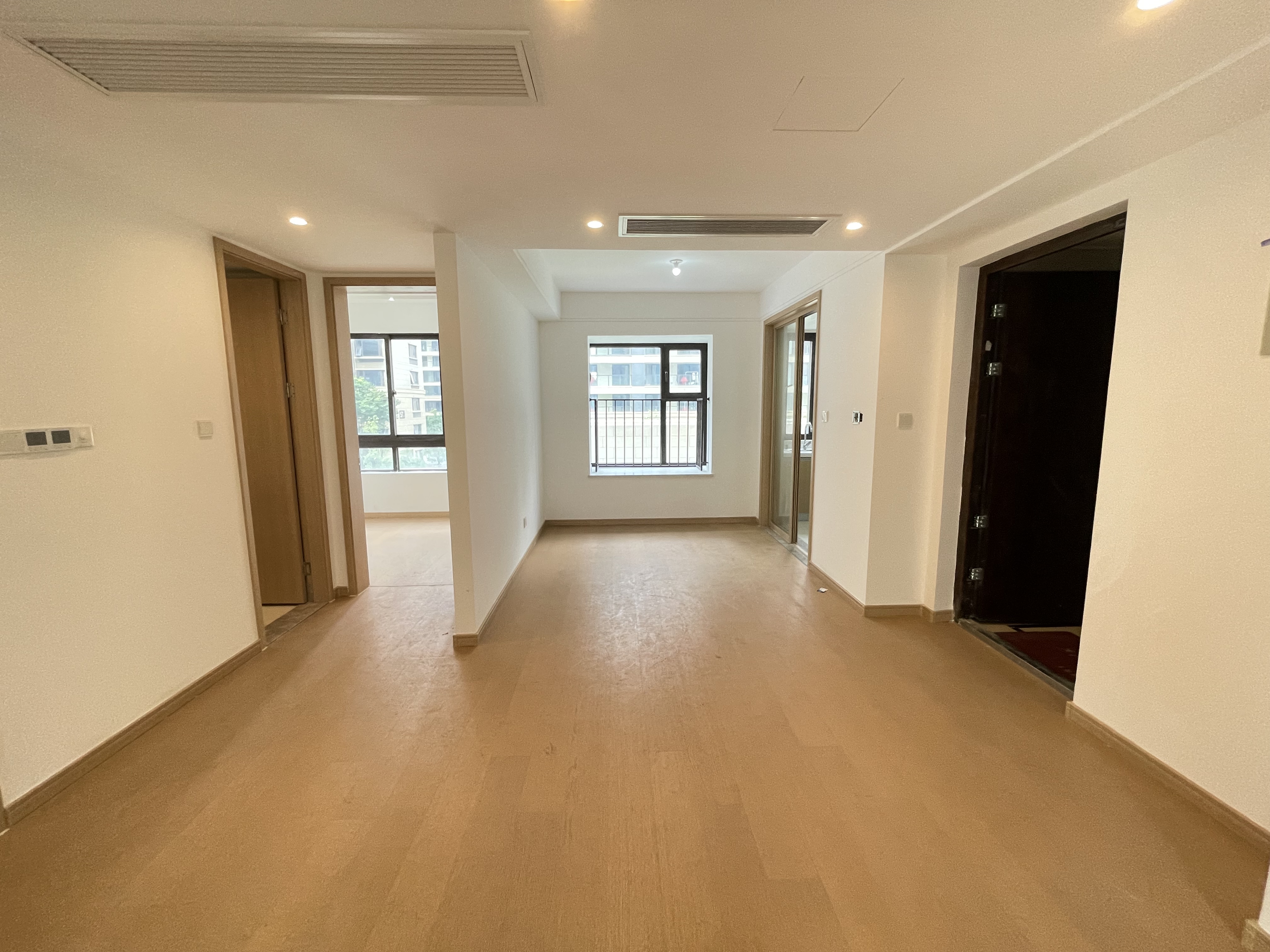 时光漫城 3室2厅2卫 112.81m&sup2;