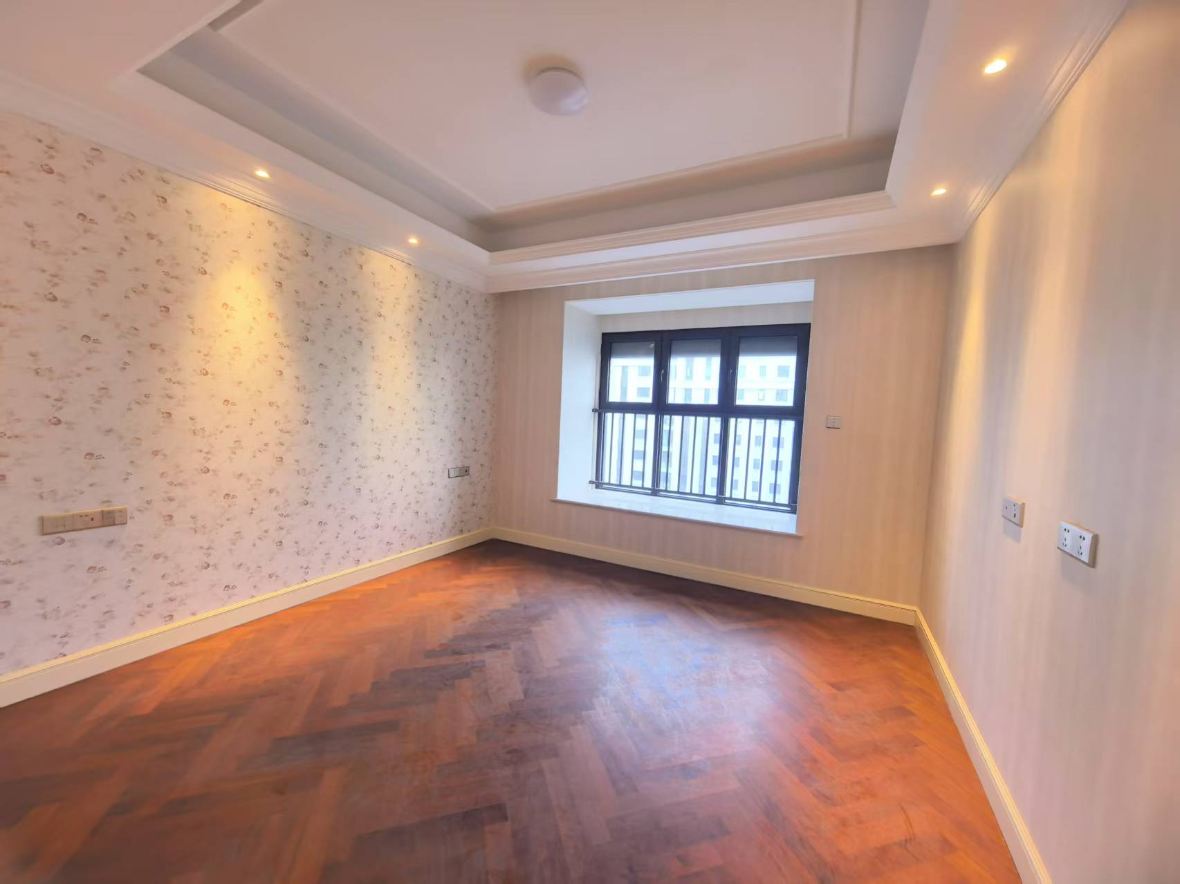中海铂樾府 3室2厅2卫 142.00m&sup2;