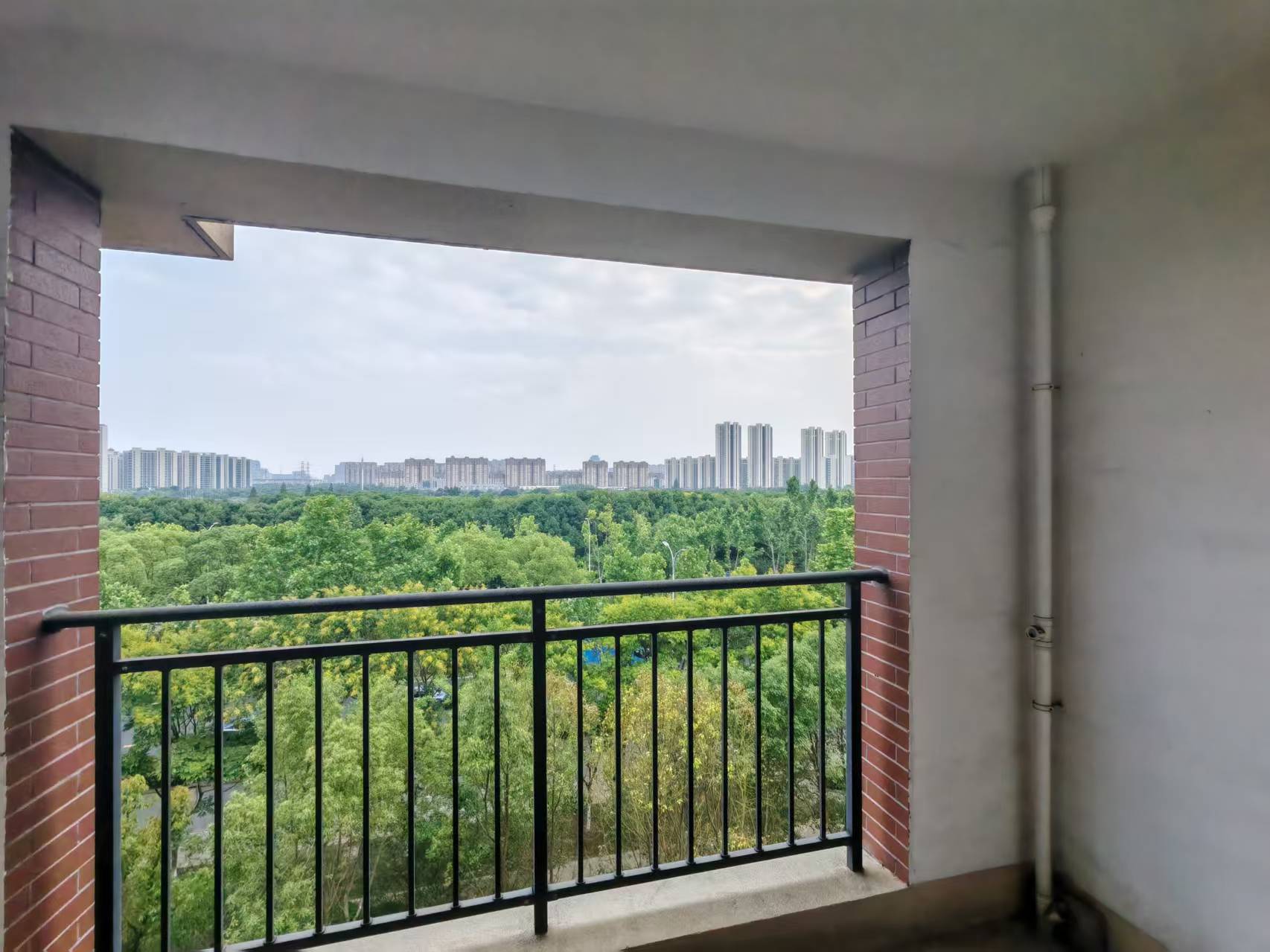 新城香溢紫郡 3室2厅1卫 94m&sup2;
