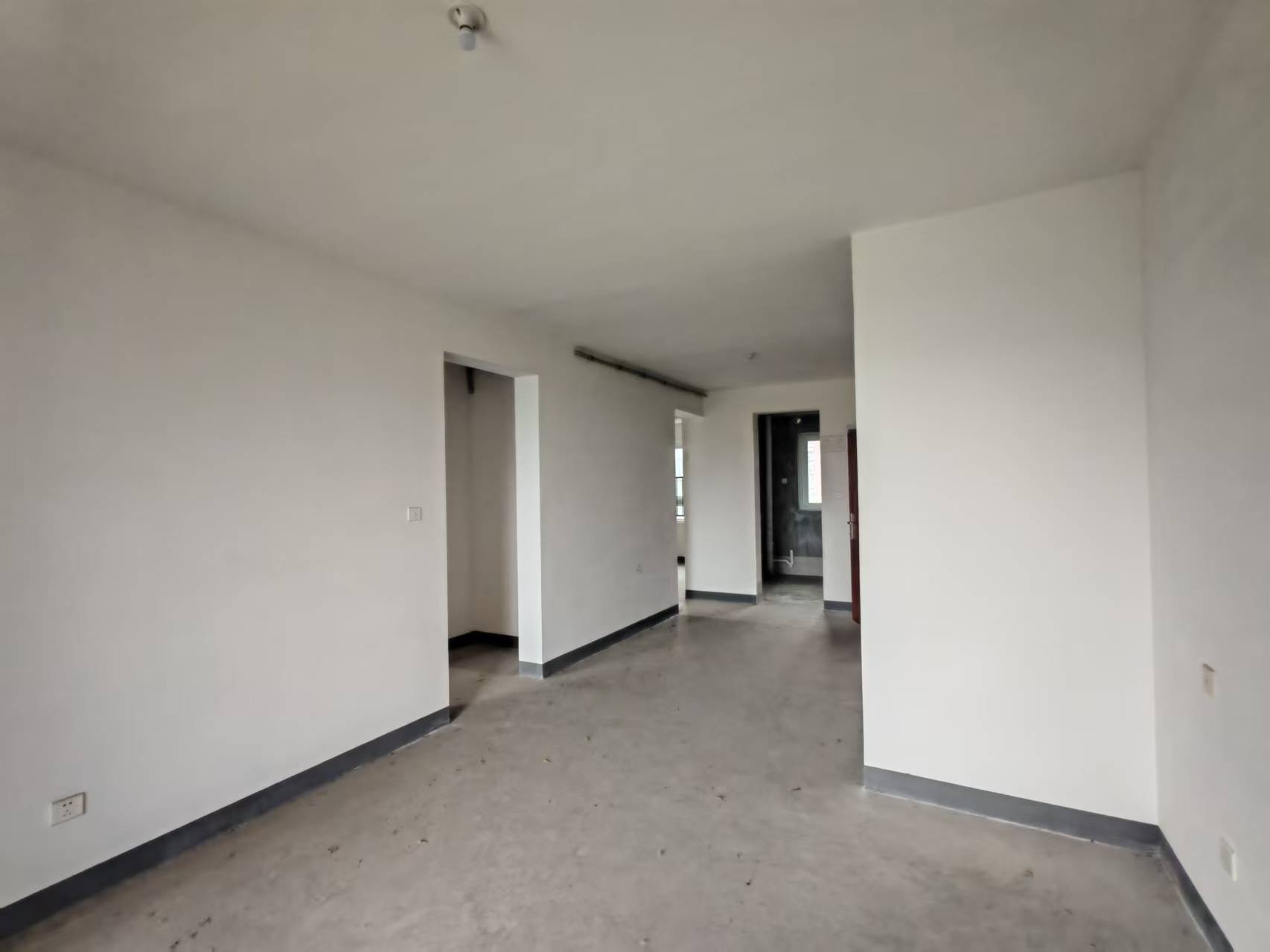 新城香溢紫郡 3室2厅1卫 94m&sup2;