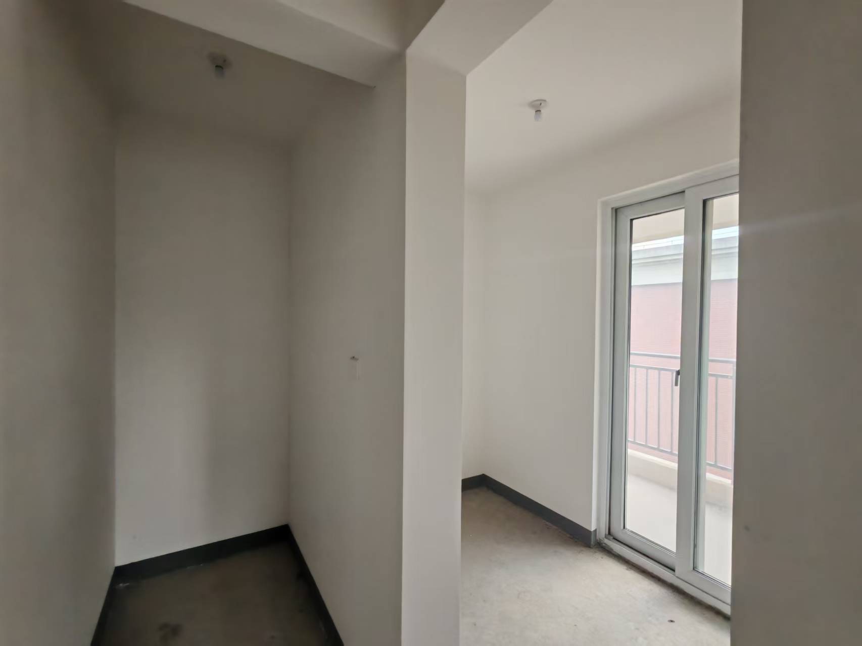 新城香溢紫郡 3室2厅1卫 94m&sup2;