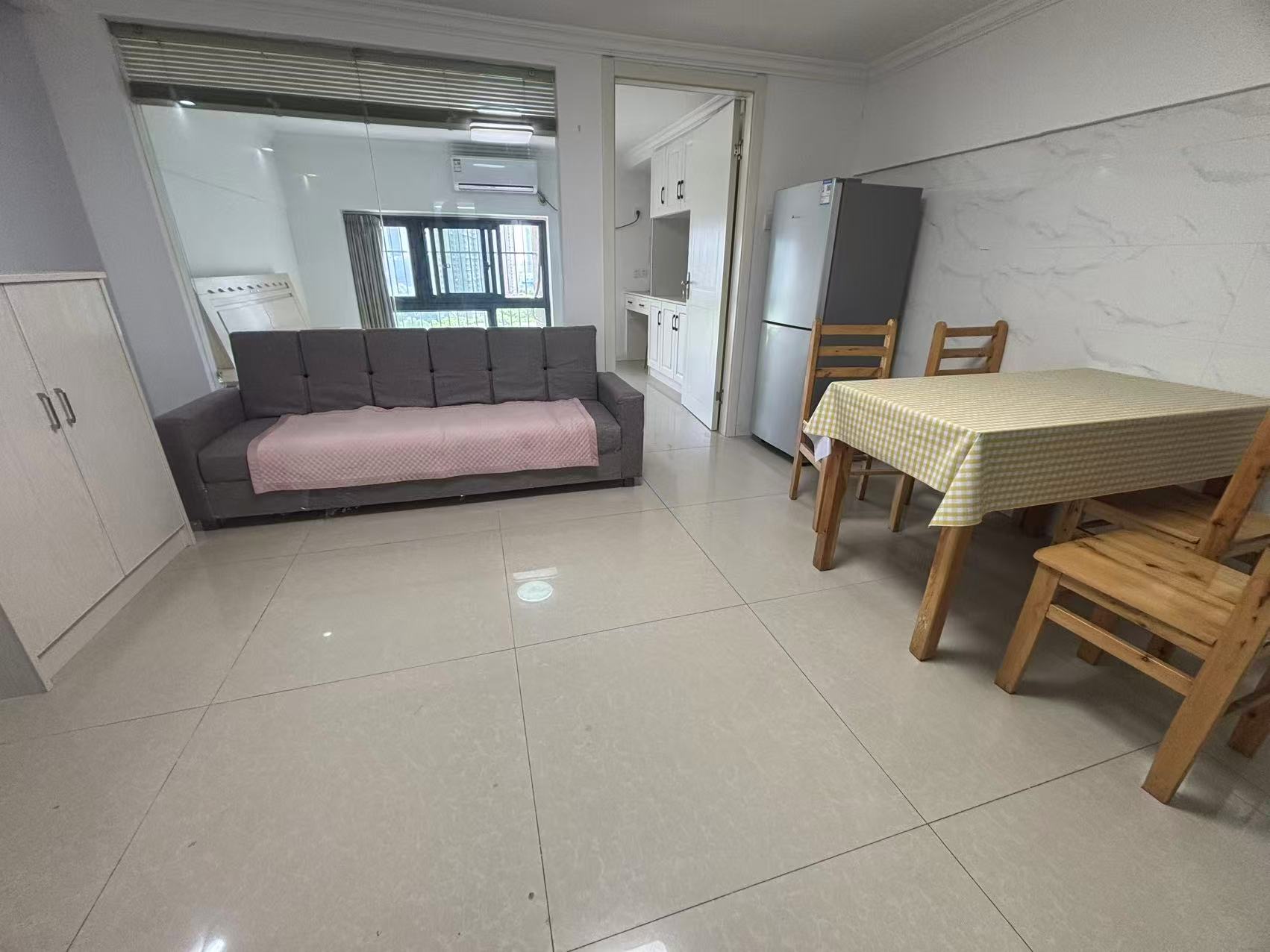 唐人公寓 2室1厅1卫 57m²