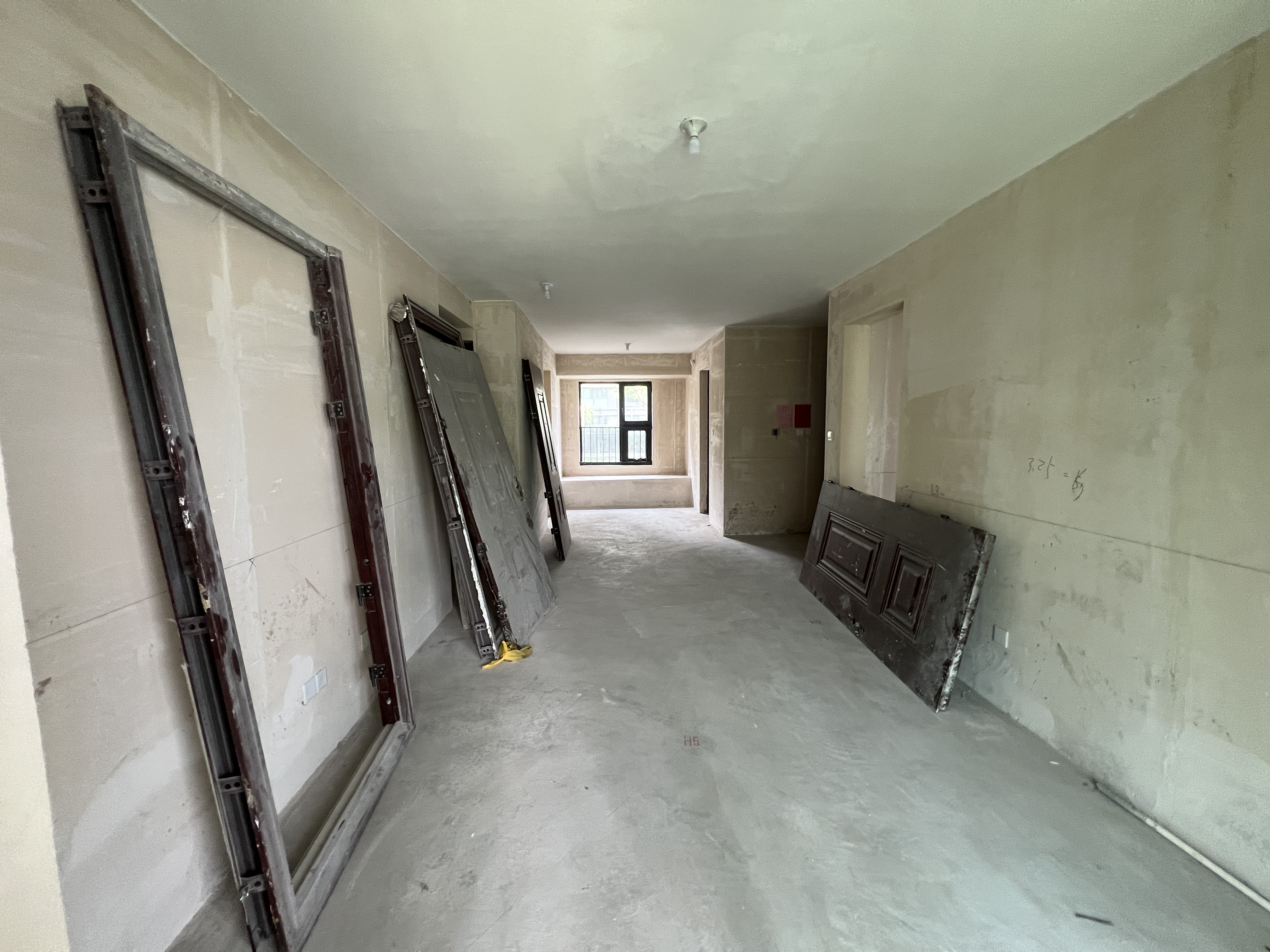 紫云朗境 3室2厅2卫 200.00m&sup2;