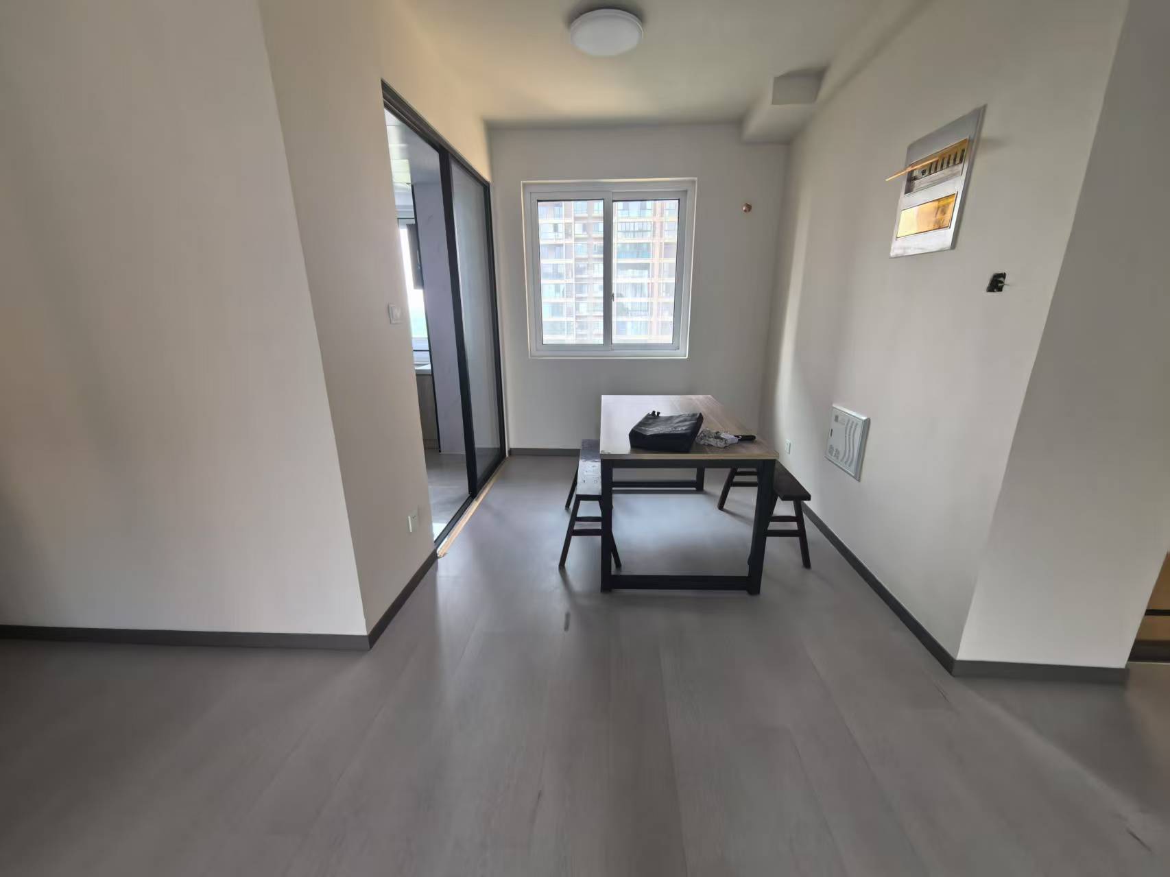佳源都市 4室2厅1卫 136.88m&sup2;
