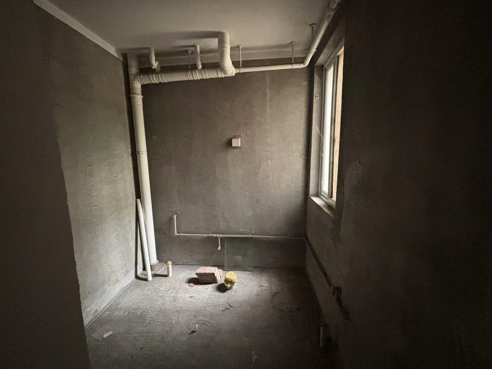 春晖花园 3室2厅1卫 123m&sup2;