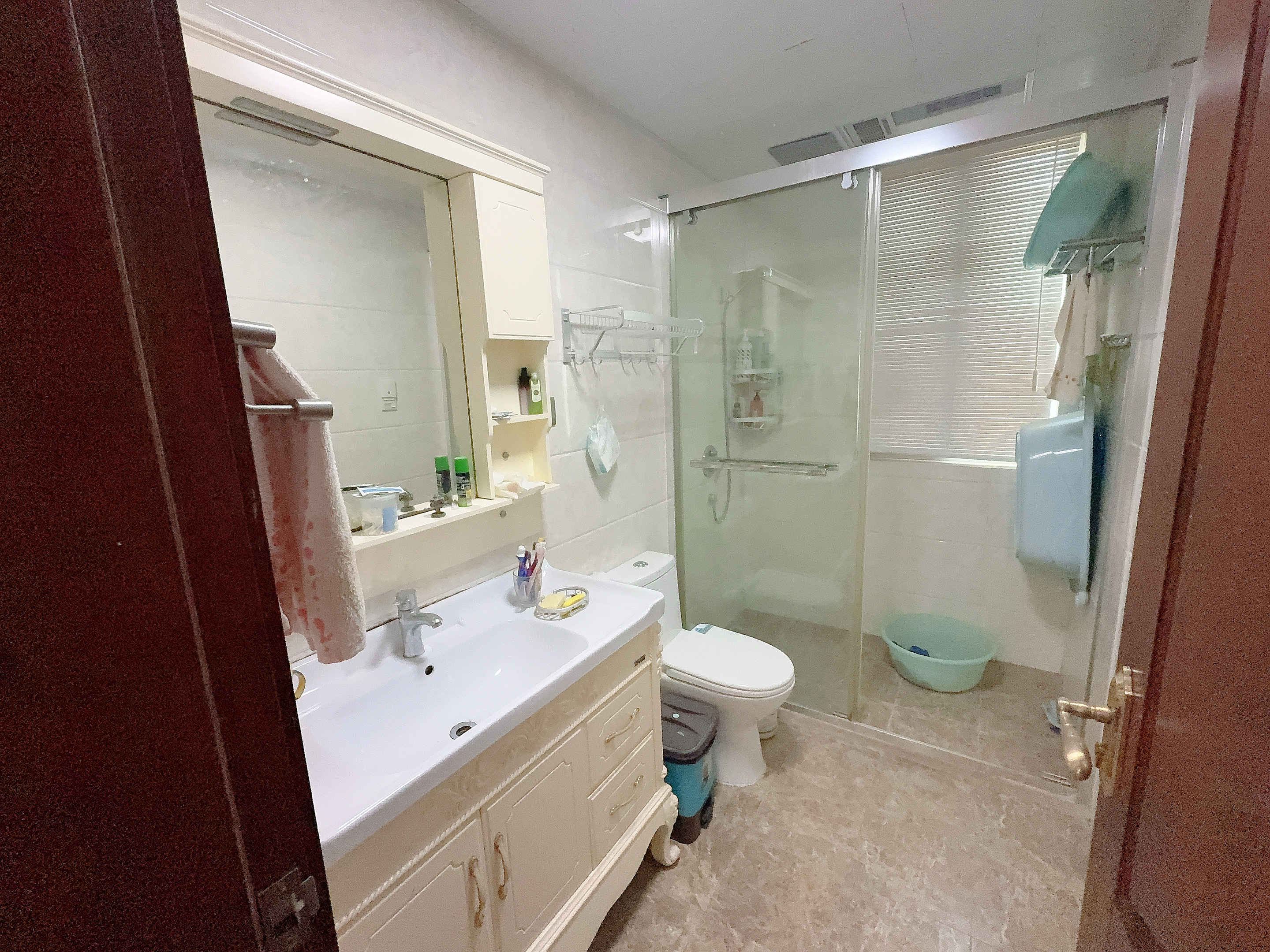桂花小镇 3室2厅1卫 121.83m&sup2;