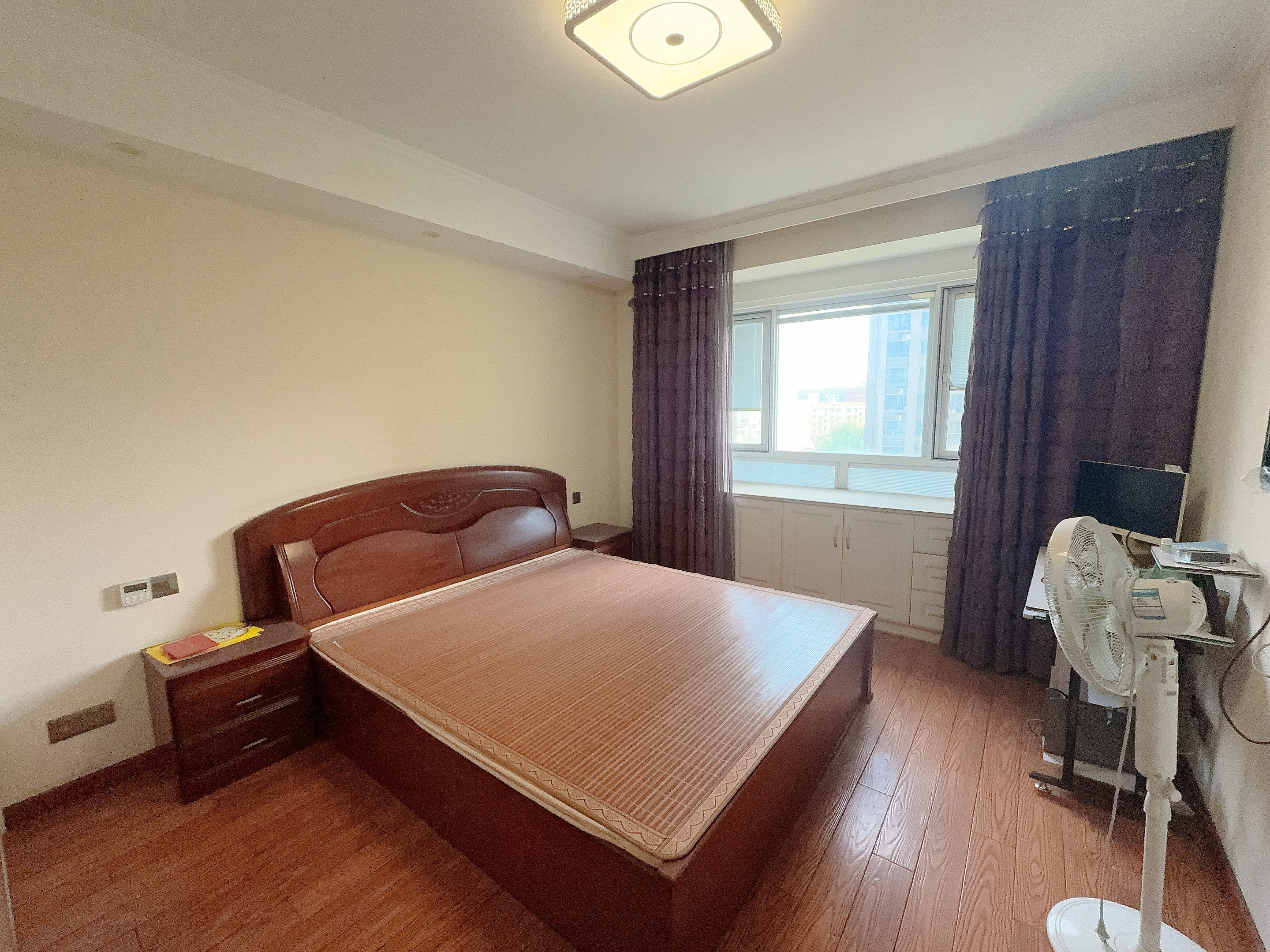 桂花小镇 3室2厅1卫 121.83m&sup2;