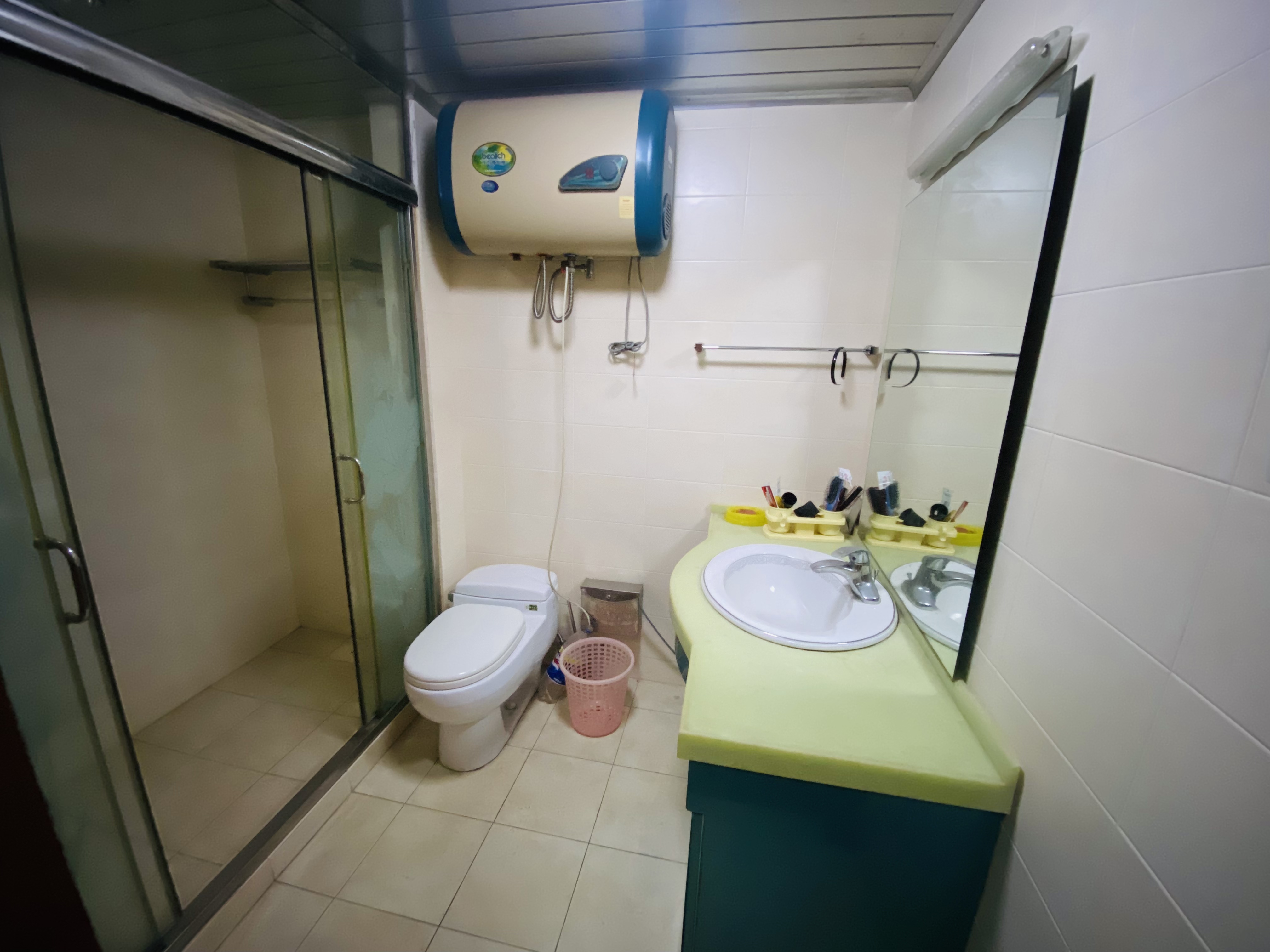 外滩小区 3室2厅2卫 148m&sup2;