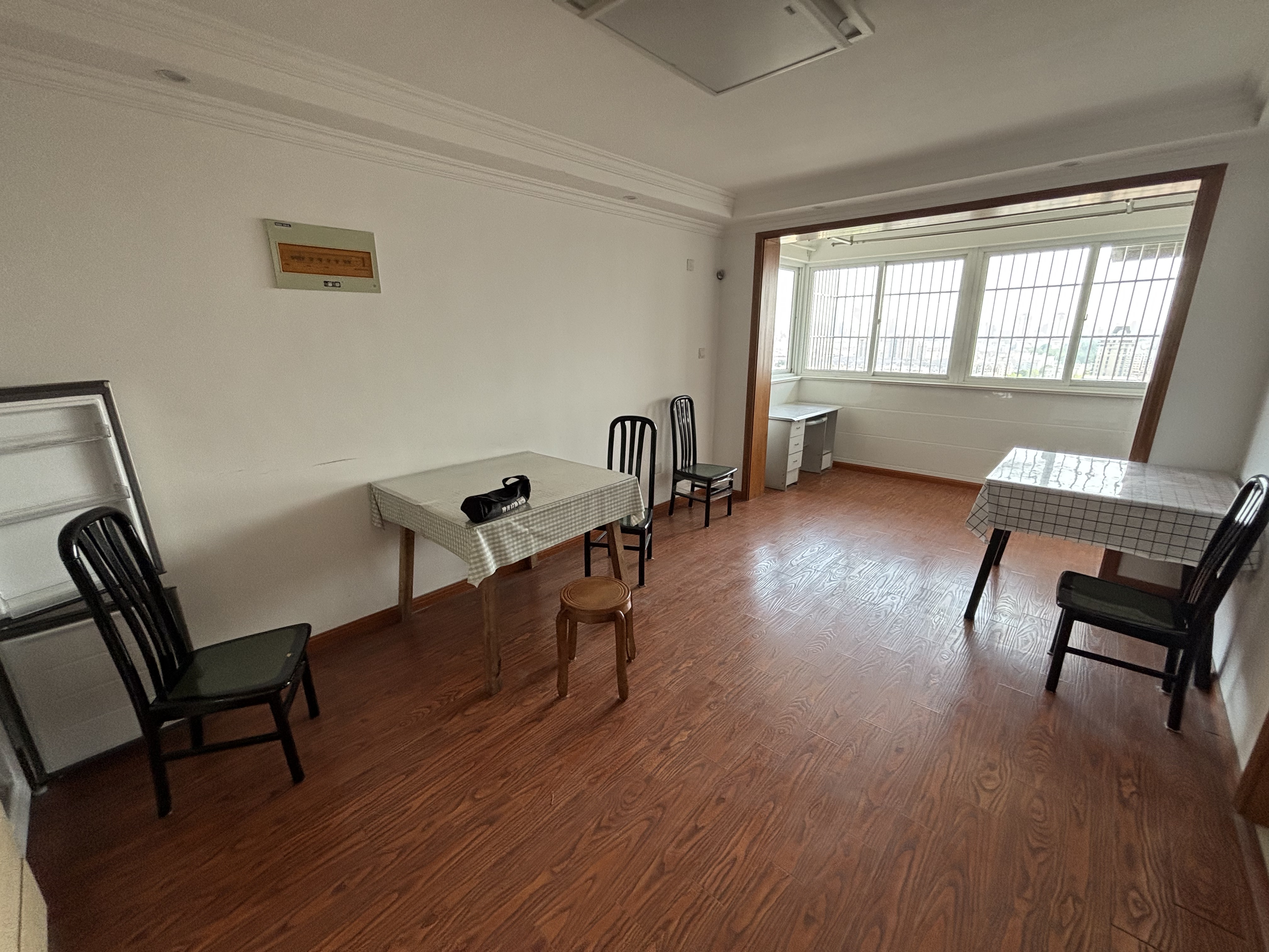 城北家园 1室1厅1卫 70m&sup2;