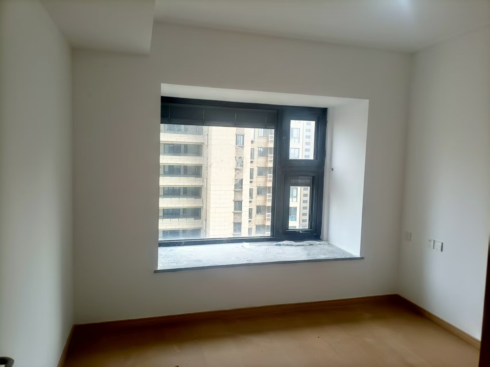 时光漫城 3室2厅1卫 92m&sup2;