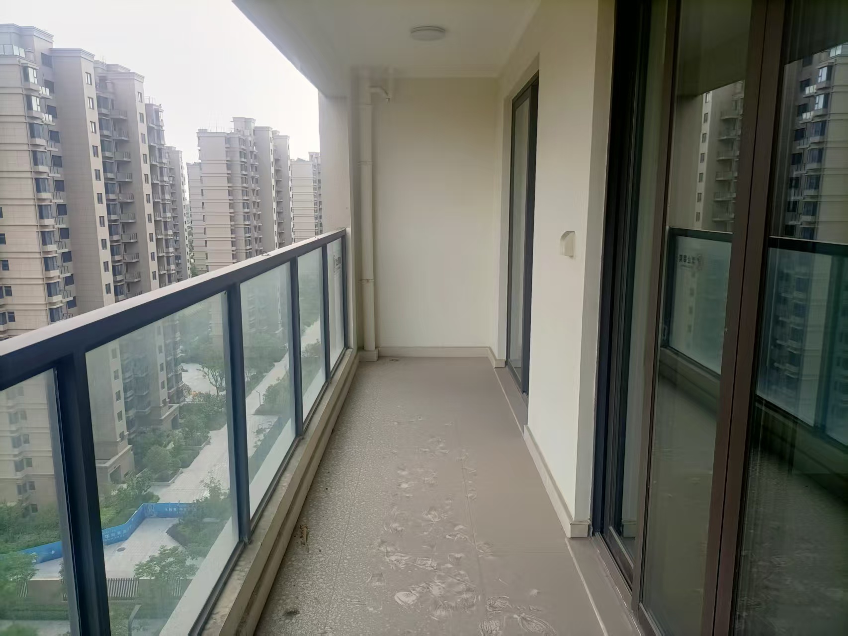 时光漫城 3室2厅1卫 92m&sup2;