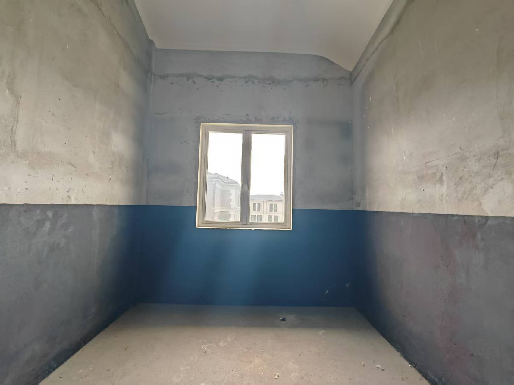 顺发御园 4室2厅3卫 310m&sup2;