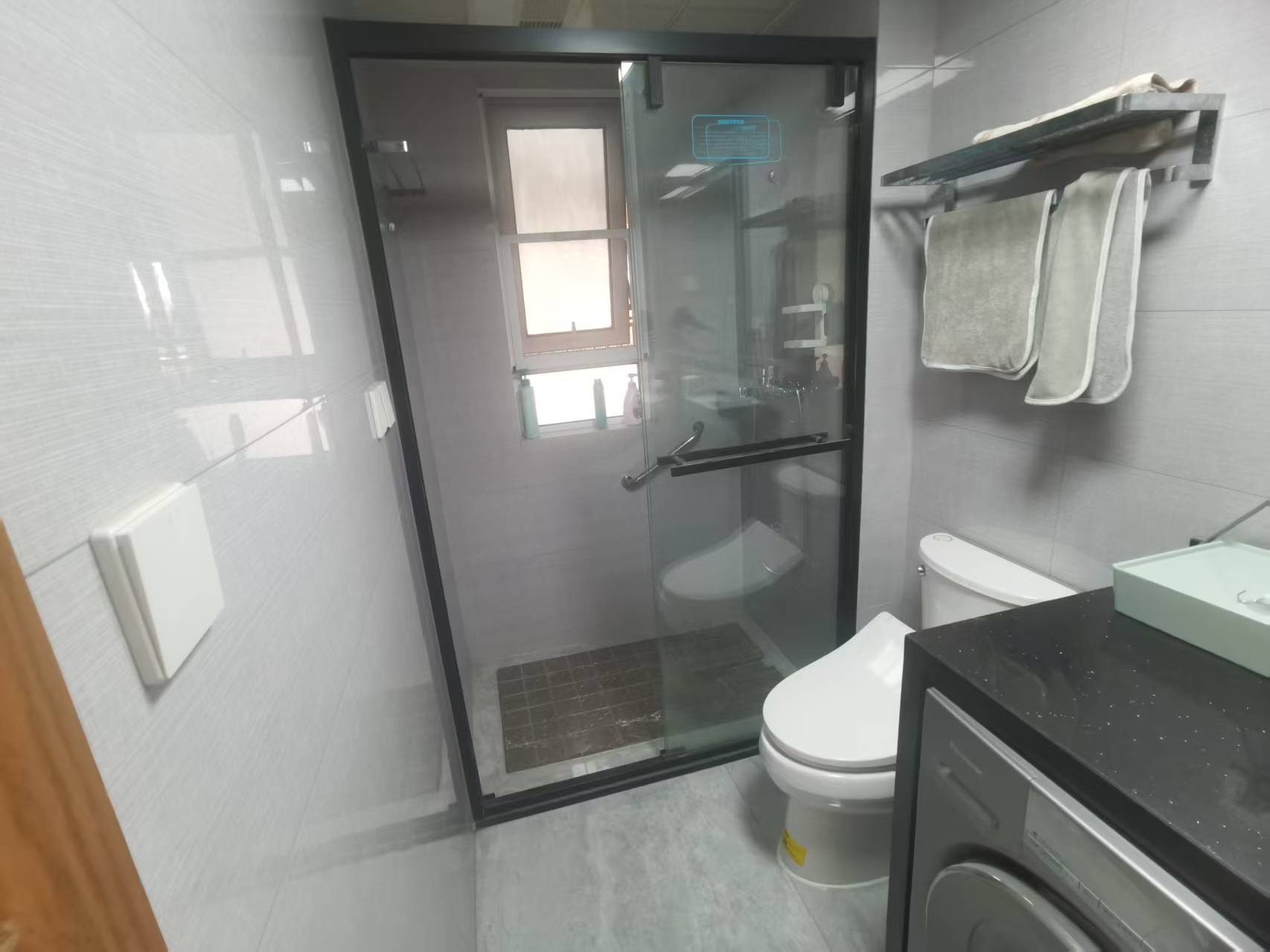 世茂新界 2室2厅1卫 91.00m&sup2;