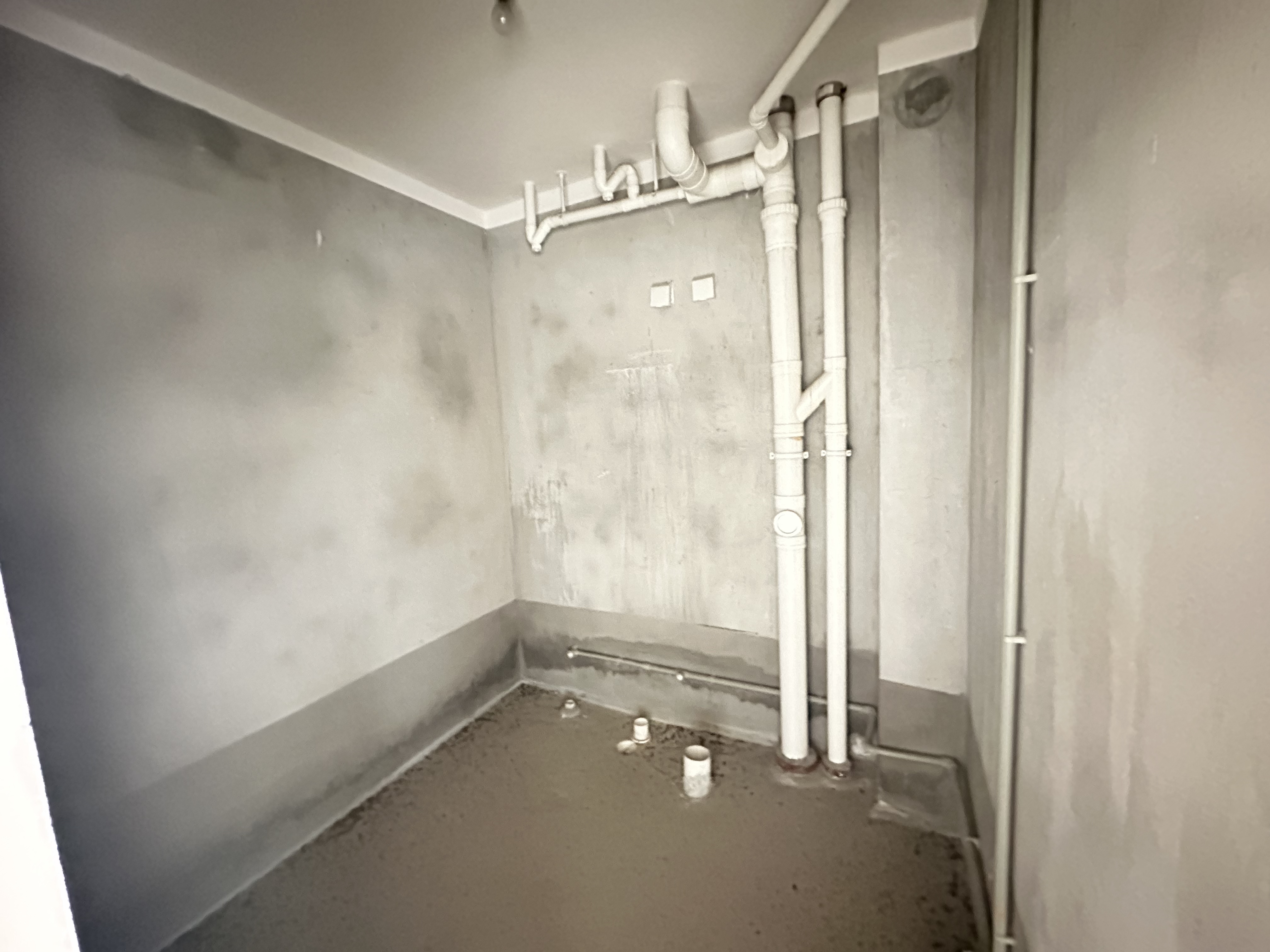 凤凰莱茵苑 3室2厅2卫 133m&sup2;