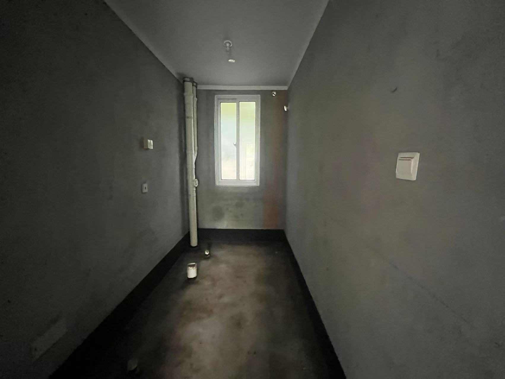 湖滨华庭 3室2厅1卫 116m&sup2;