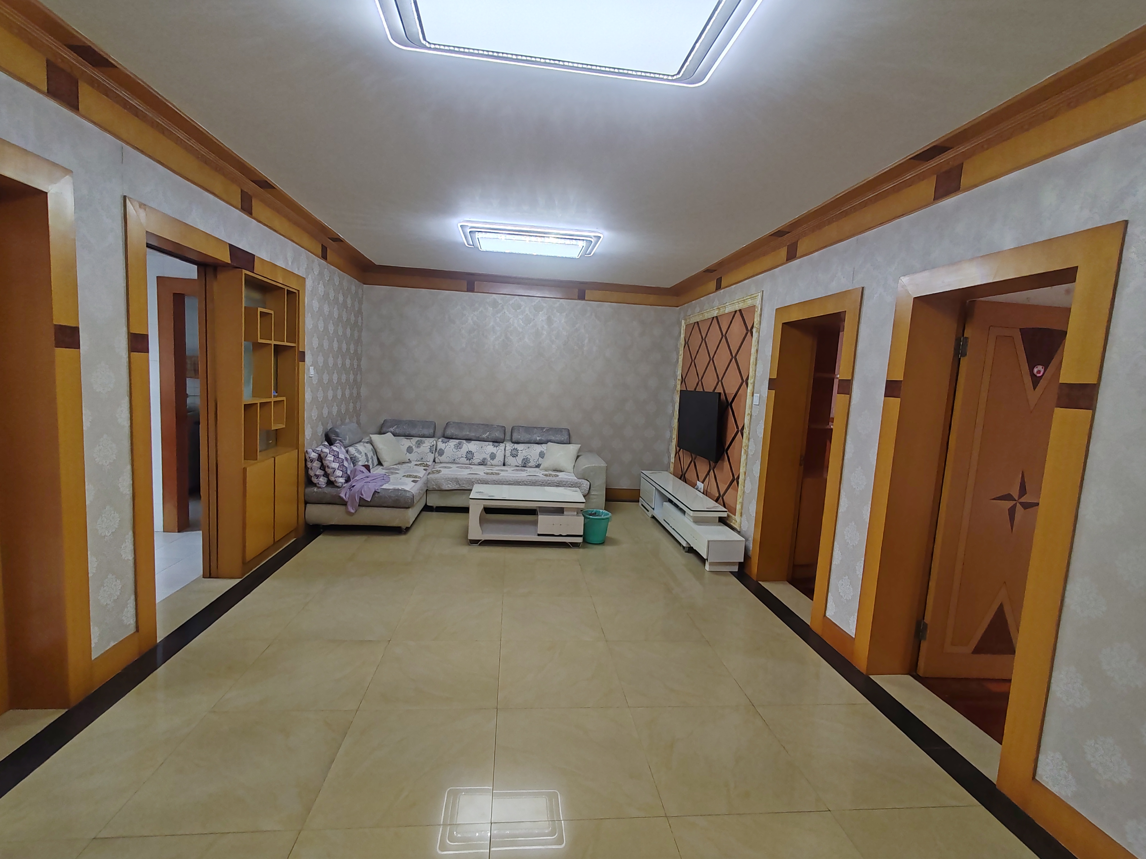 百花军宅苑 3室1厅1卫 101.46m²